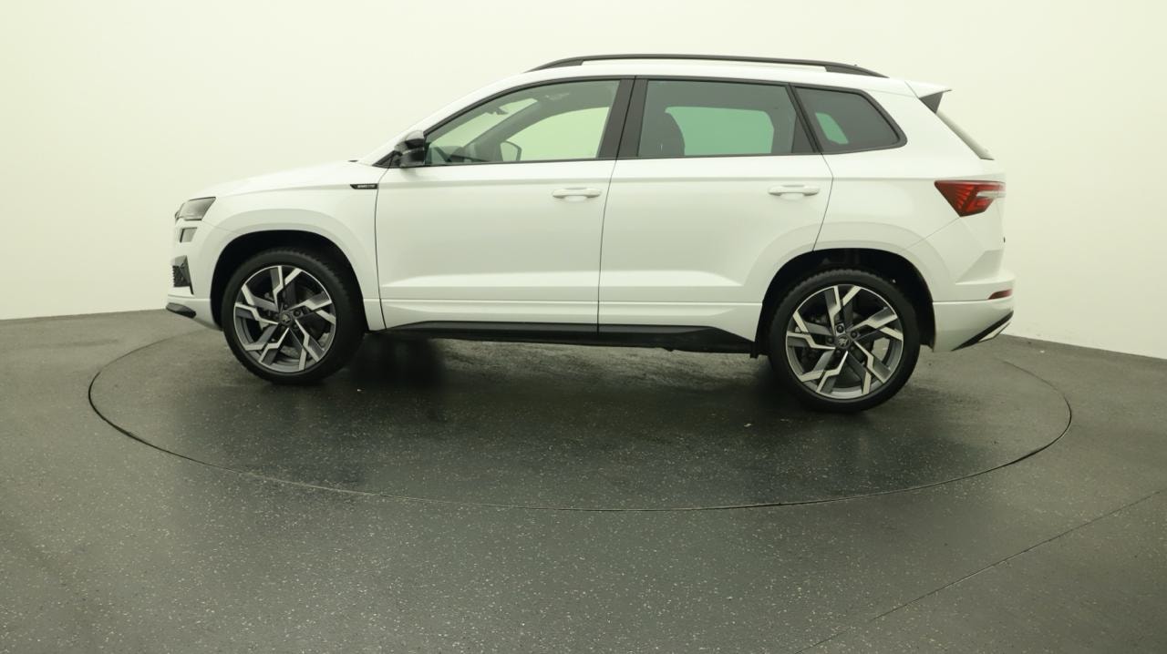 SKODA Karoq 2.0 TSI SportLine 4x4 DSG-image-1