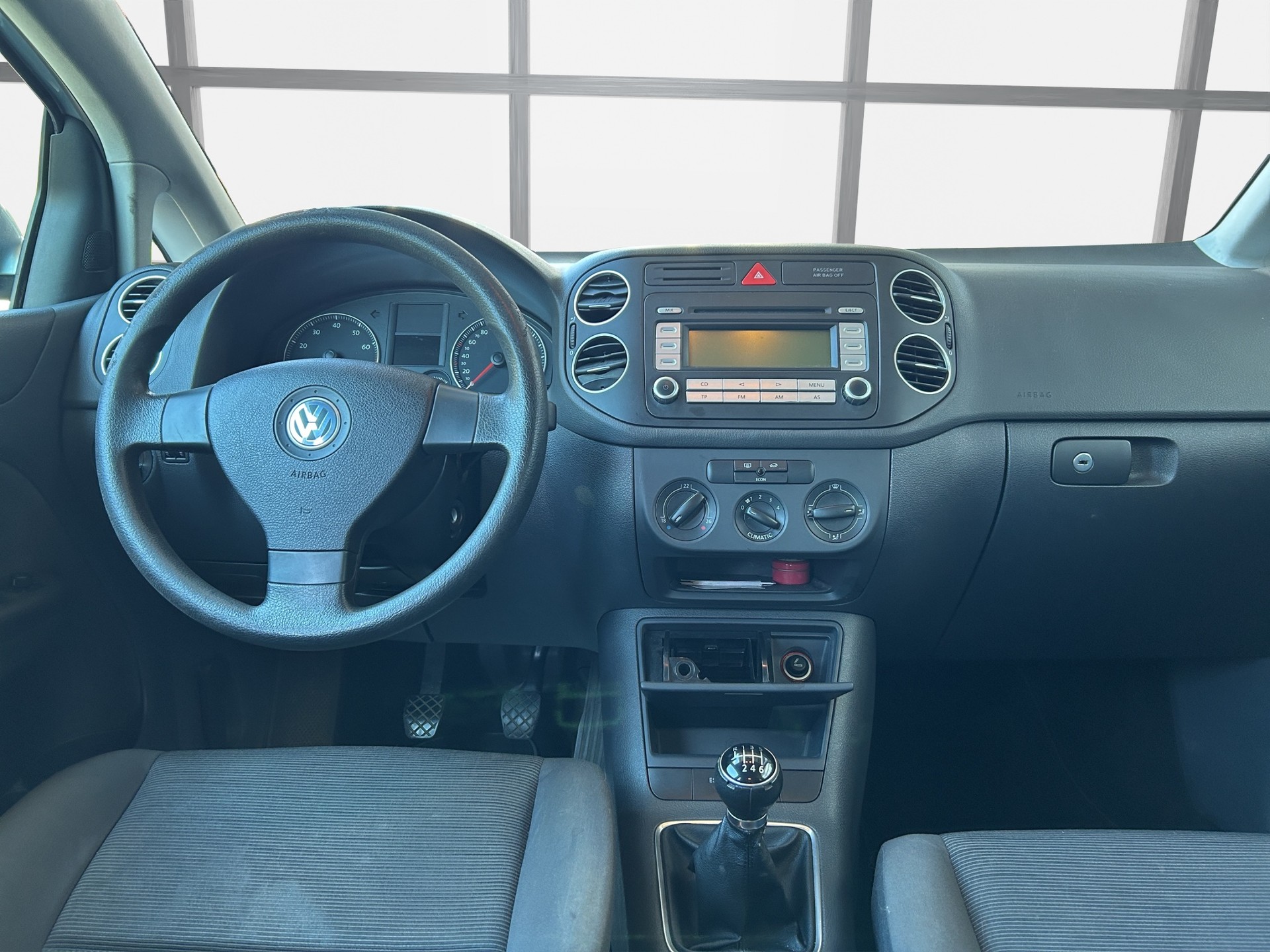 VW Golf Plus 1.6 FSI Trendline-image-8