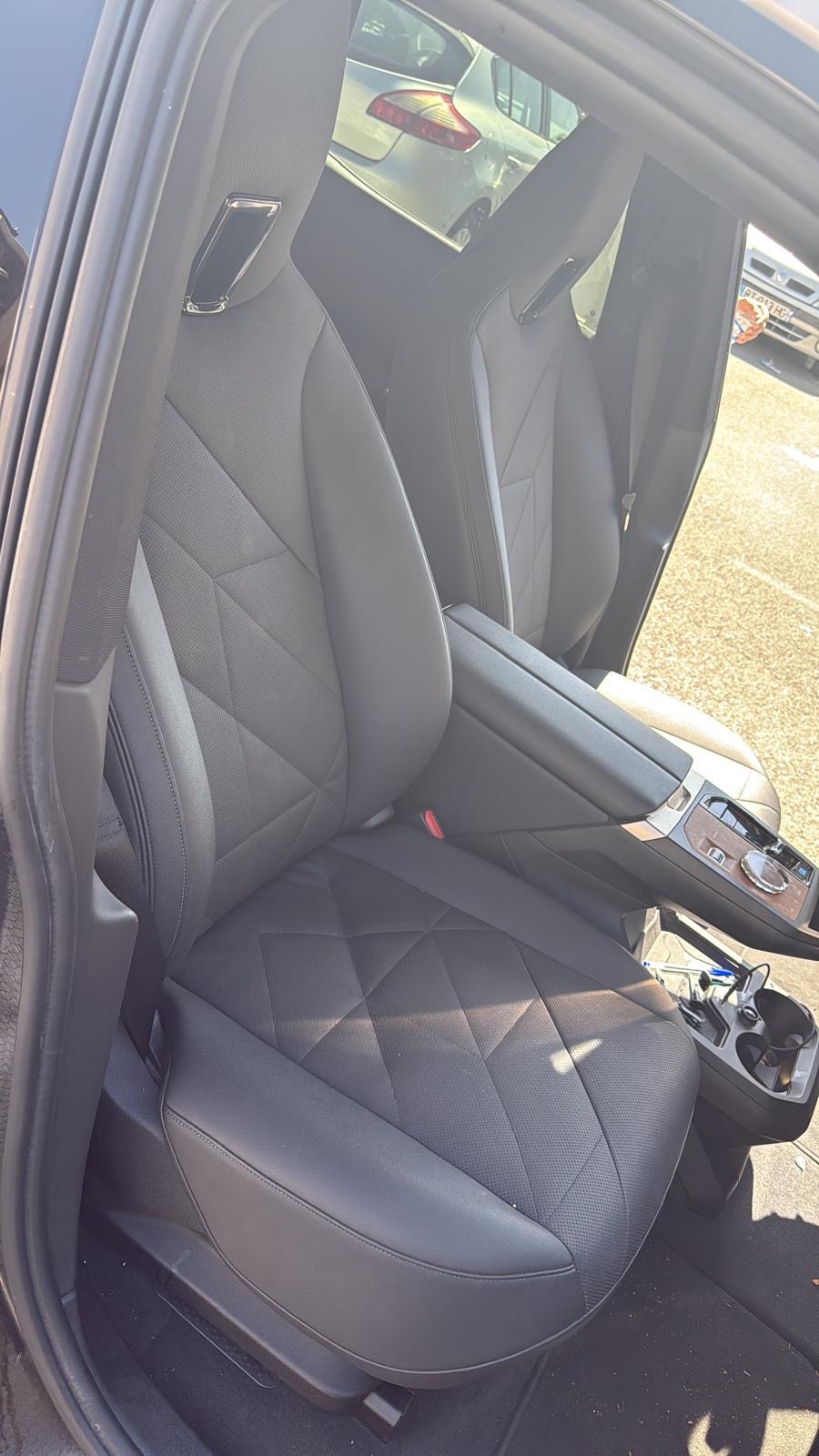 BMW xDrive50-image-4