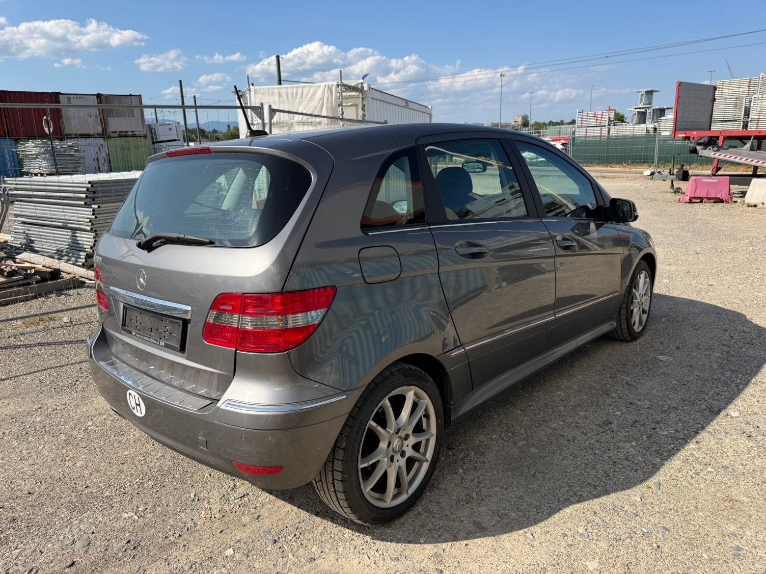 MERCEDES-BENZ B 180 My Star Autotronic-image-5