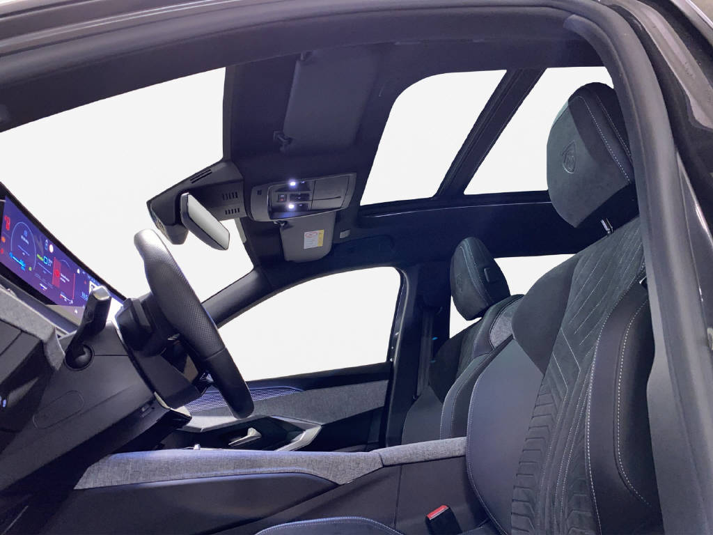 PEUGEOT 5008 1.6 PHEV GT-image-6
