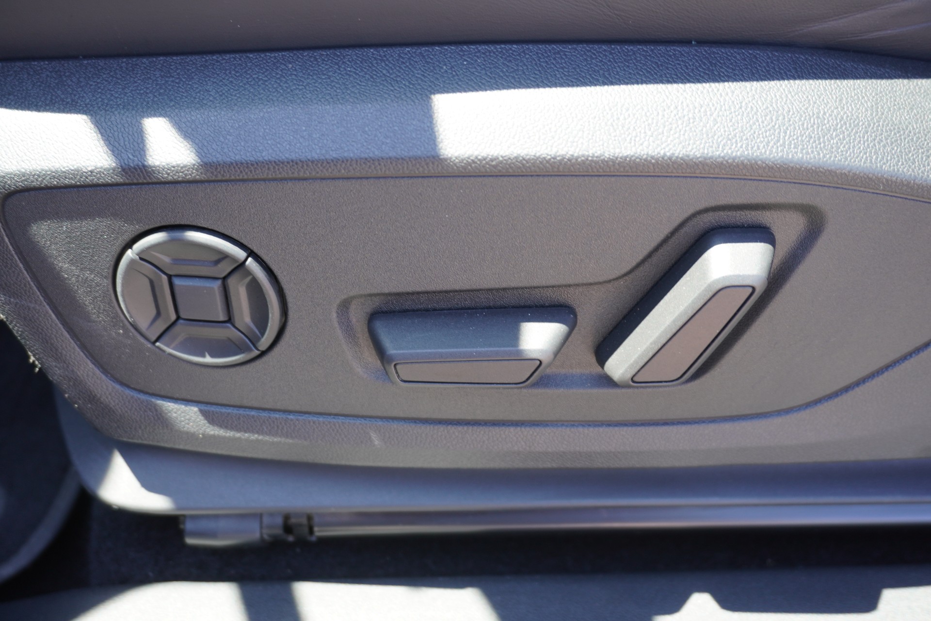 AUDI Q4 e-tron 50 quattro S-LINE!!!-image-18