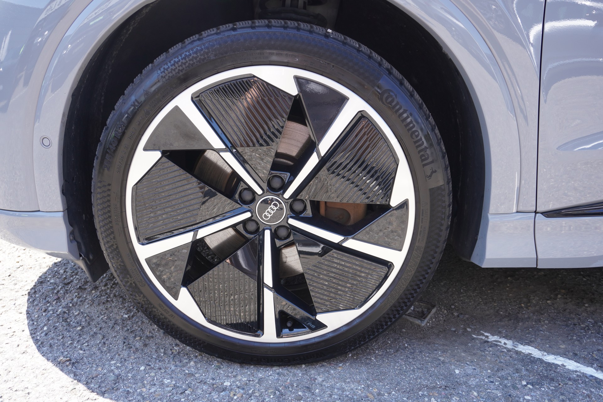 AUDI Q4 e-tron 50 quattro S-LINE!!!-image-8