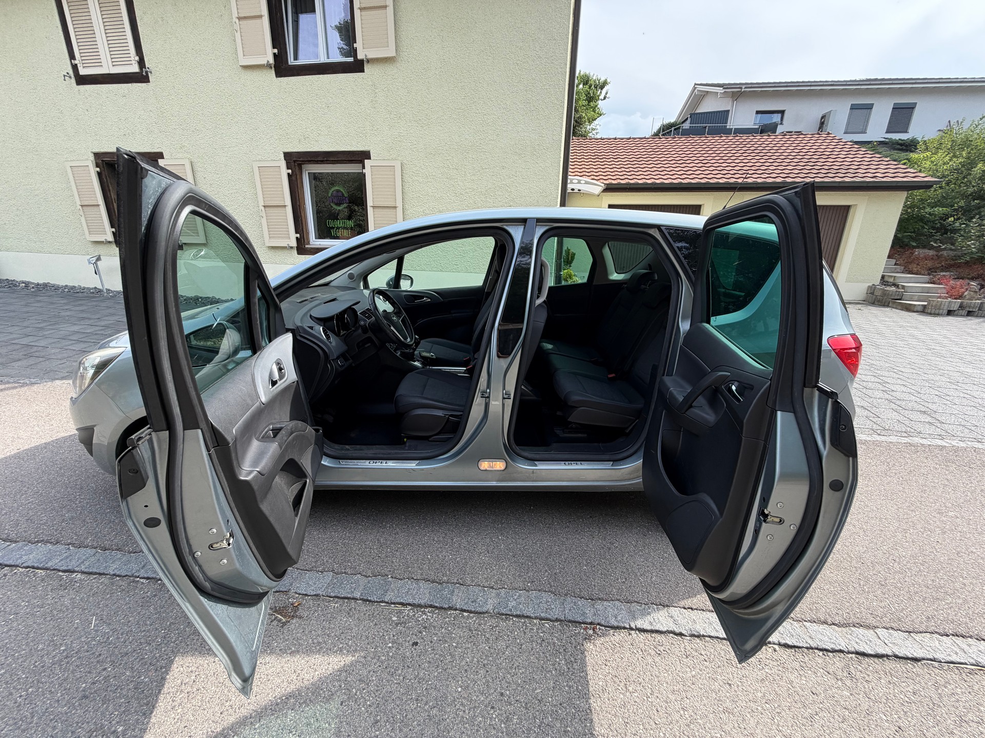 OPEL Meriva 1.4 Turbo Cosmo-image-11