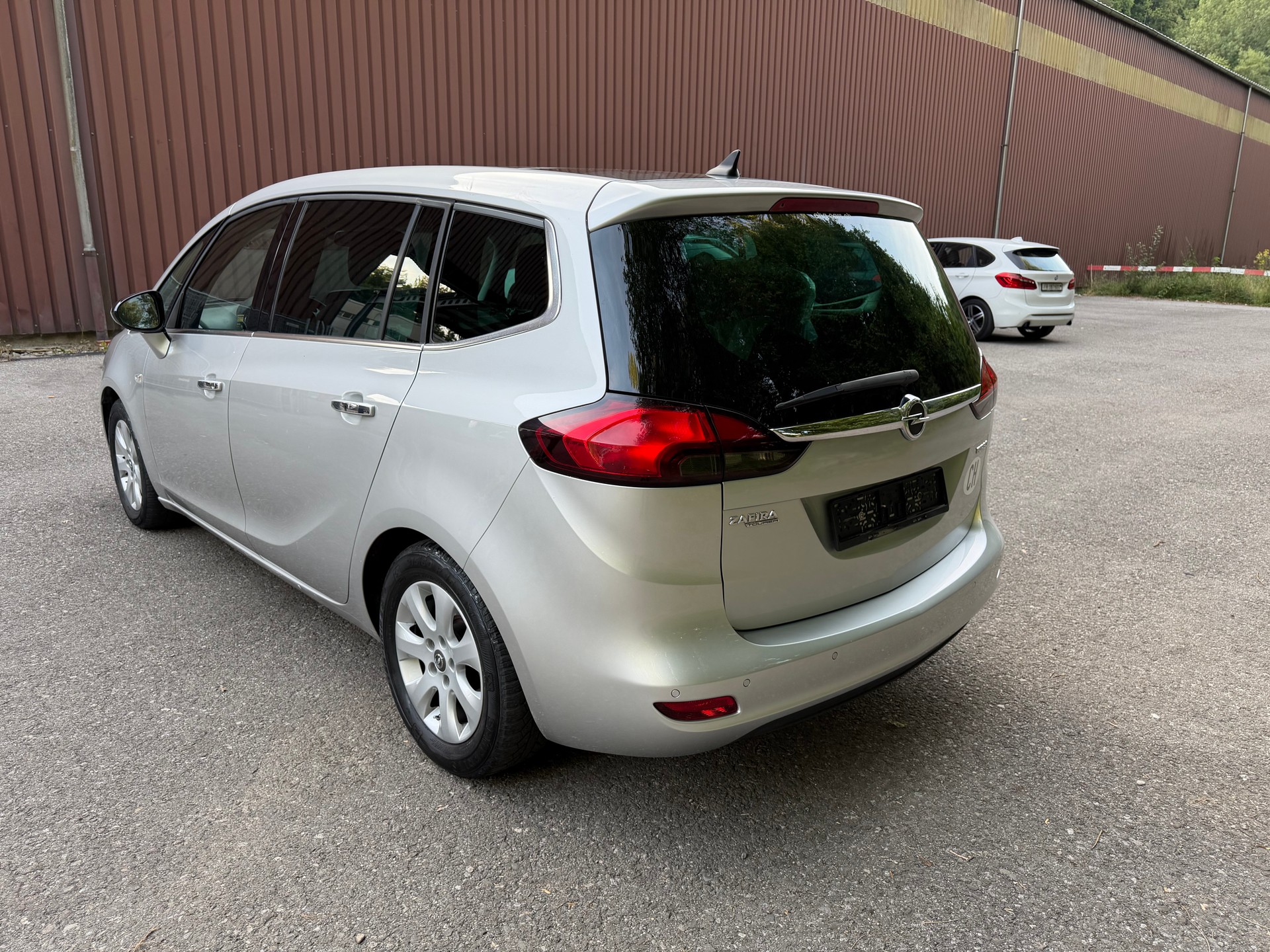 OPEL Zafira Tourer 1.4i 16V Turbo Sport Automatic-image-5