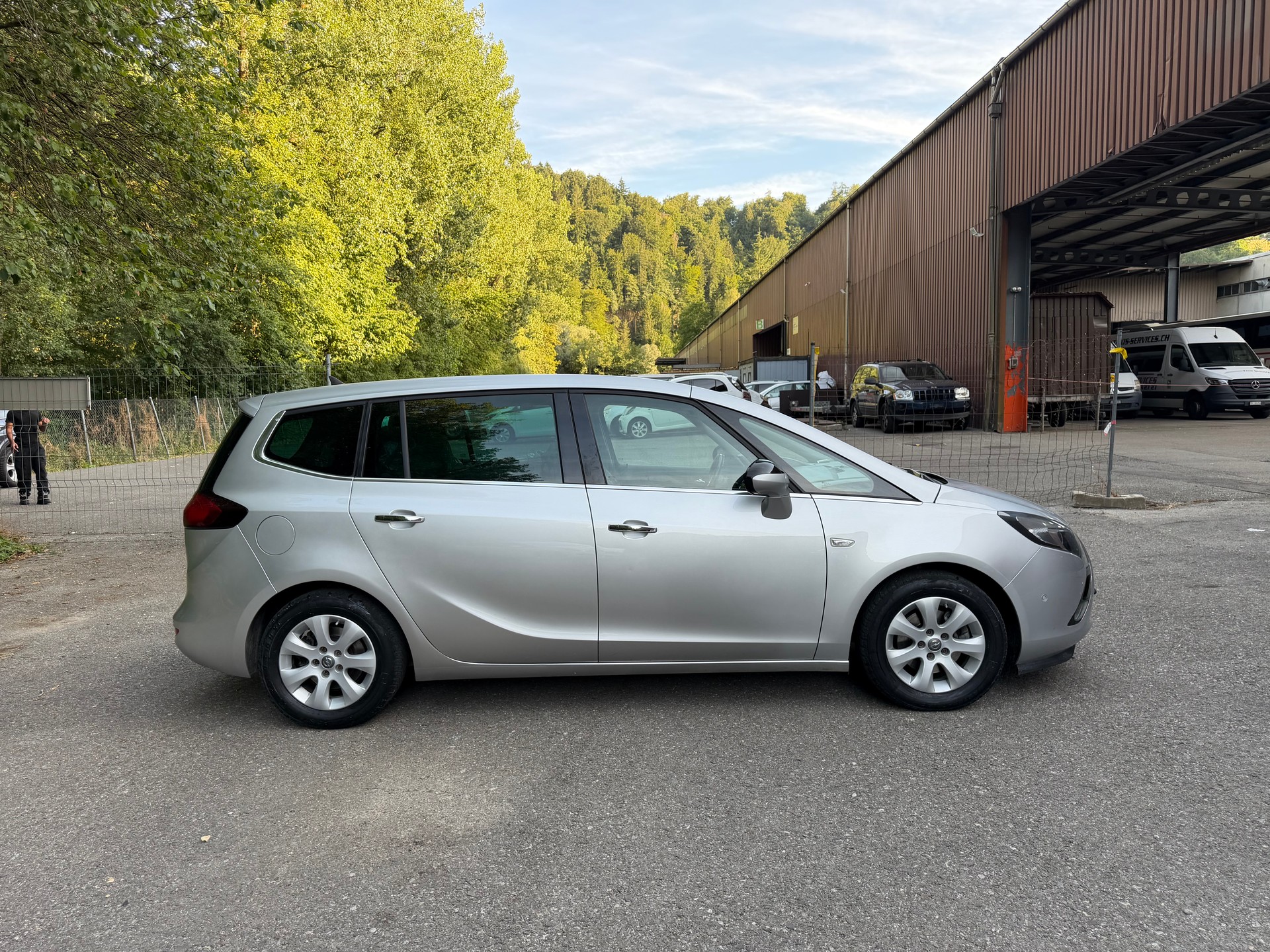 OPEL Zafira Tourer 1.4i 16V Turbo Sport Automatic-image-7