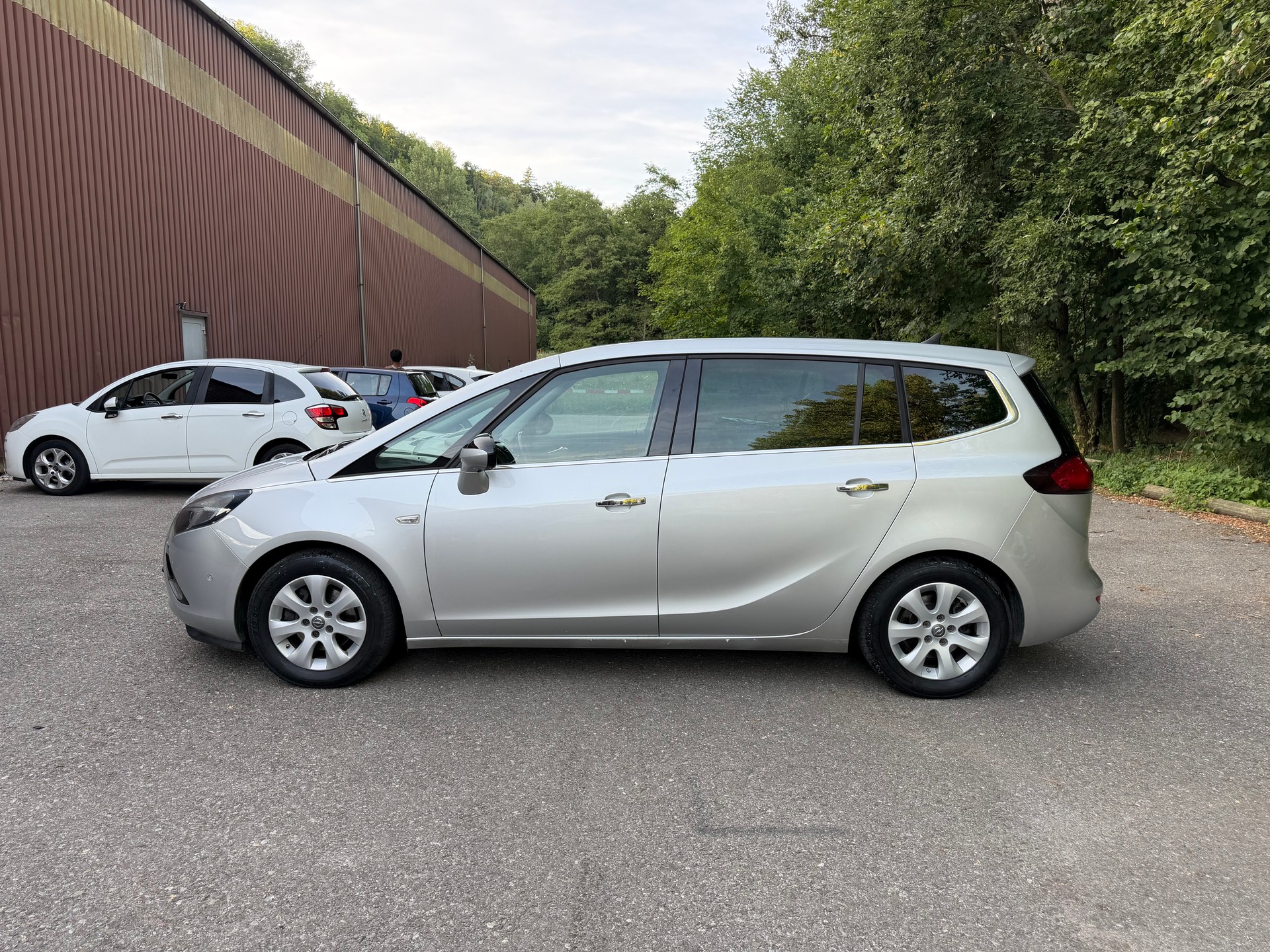 OPEL Zafira Tourer 1.4i 16V Turbo Sport Automatic-image-2