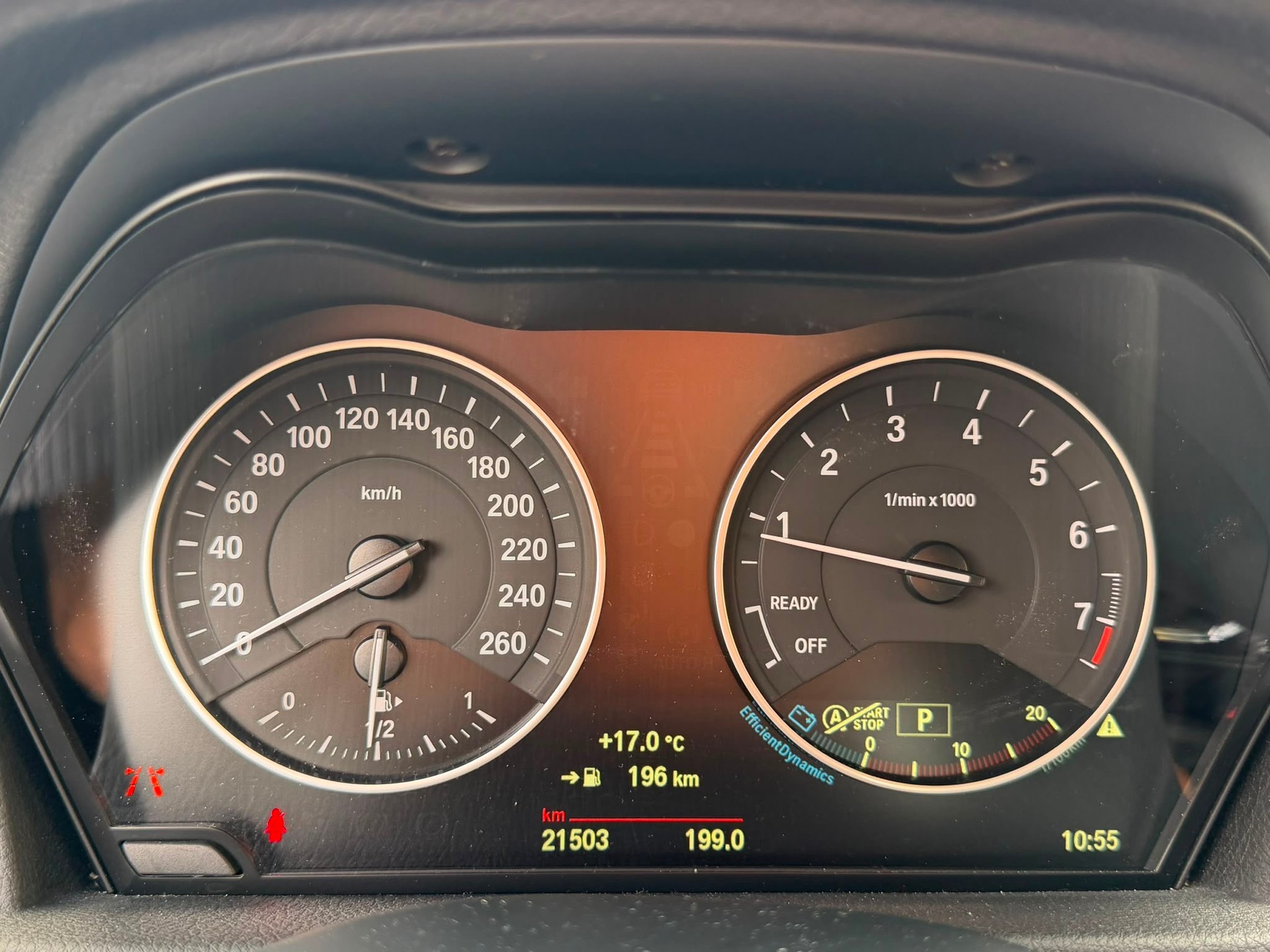 BMW 225i Active Tourer Sport Line Steptronic-image-9