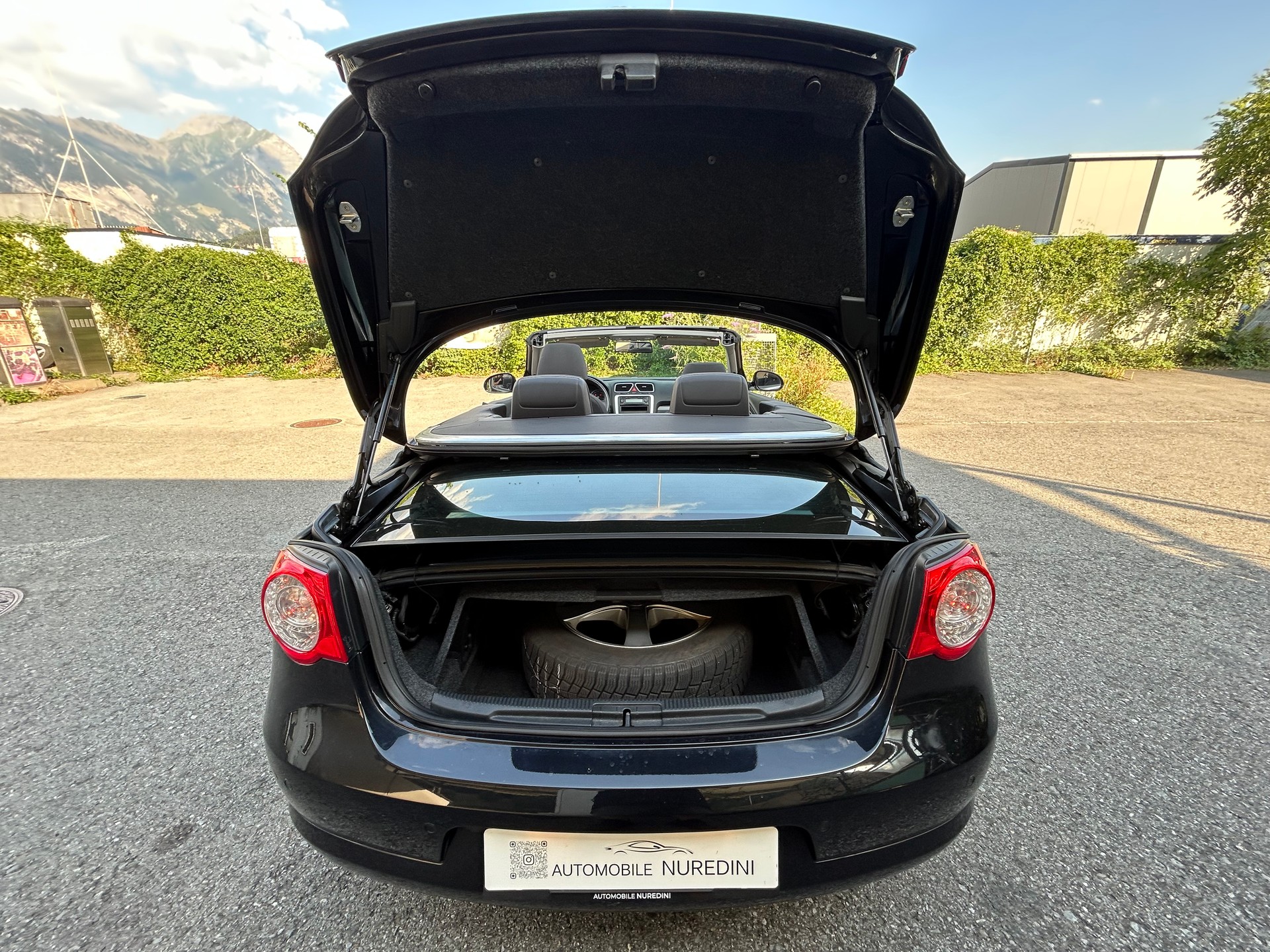 VW Eos 2.0 TDI-image-14