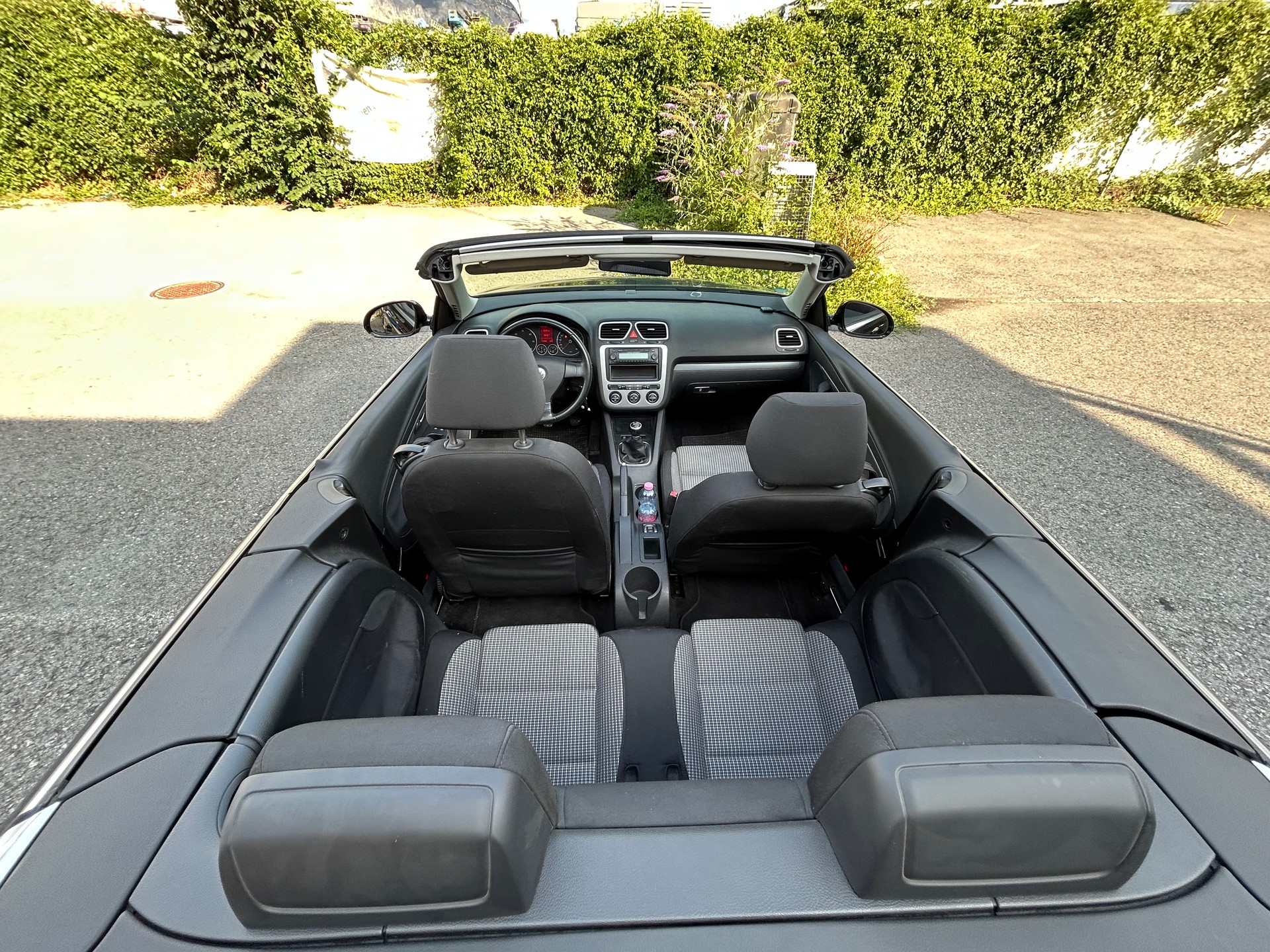VW Eos 2.0 TDI-image-10