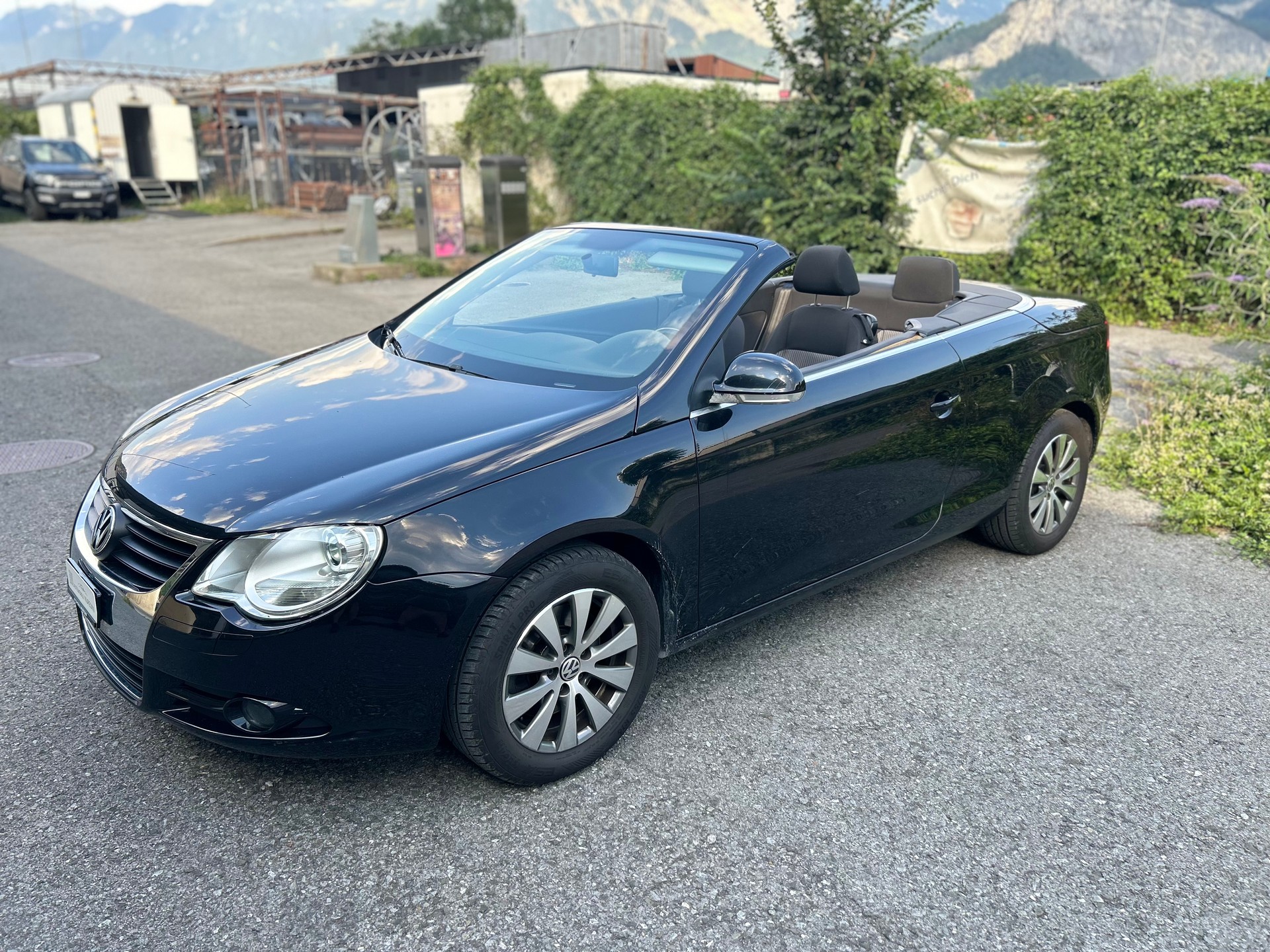 VW Eos 2.0 TDI-image-0