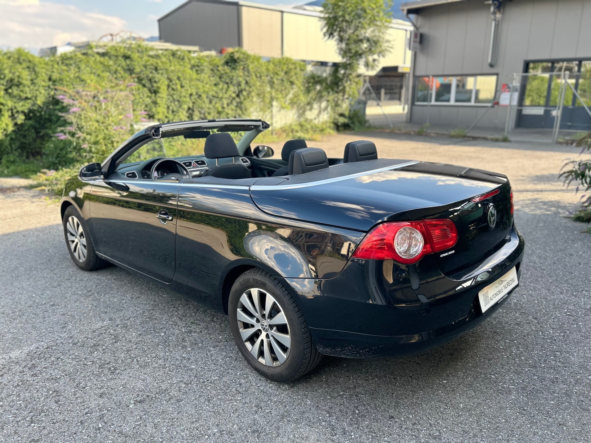 VW Eos 2.0 TDI-image-2