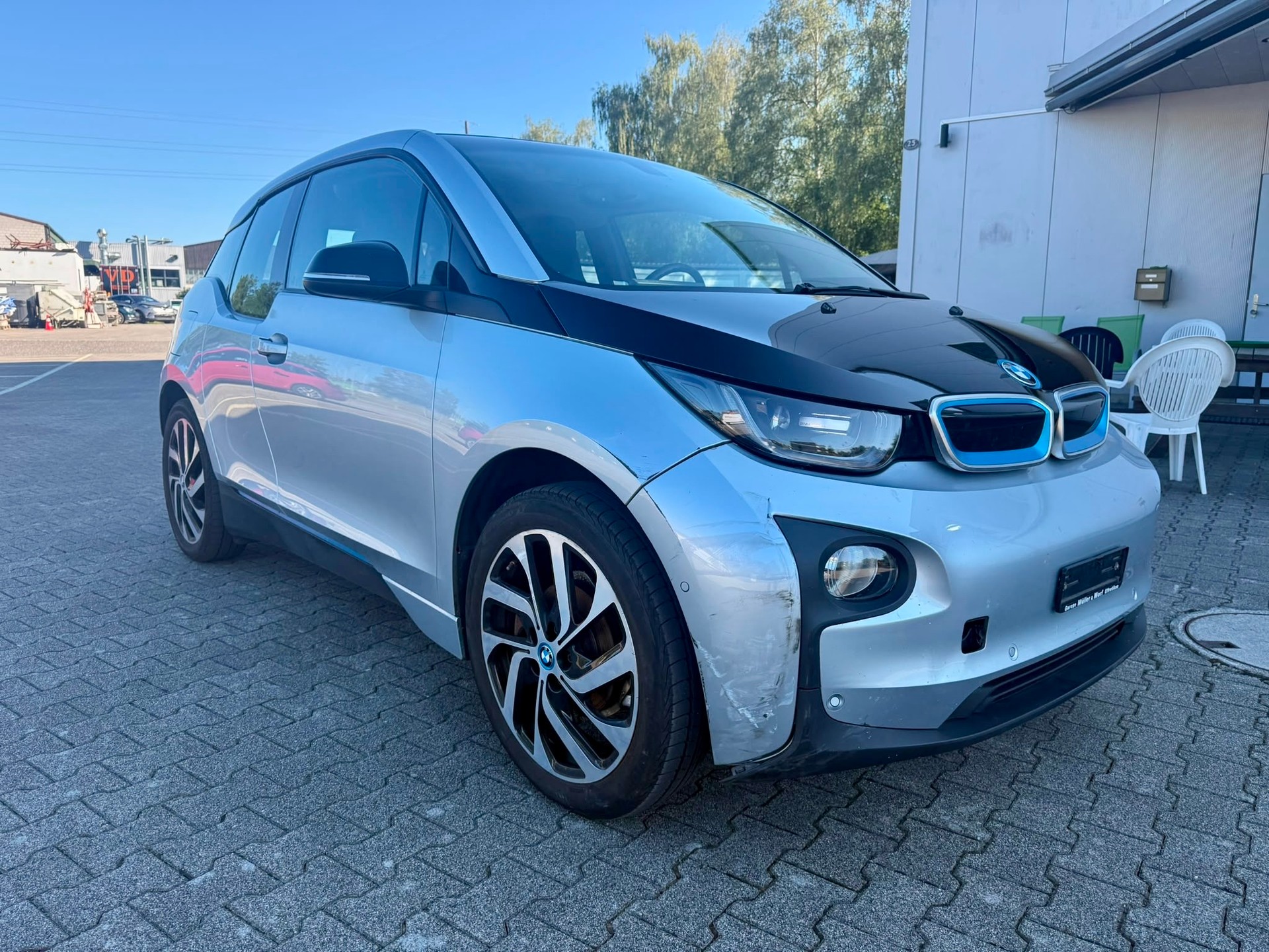 BMW i3 (94Ah)-image-1