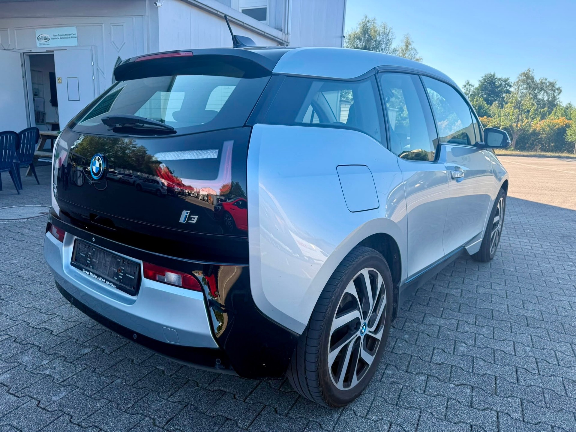 BMW i3 (94Ah)-image-4