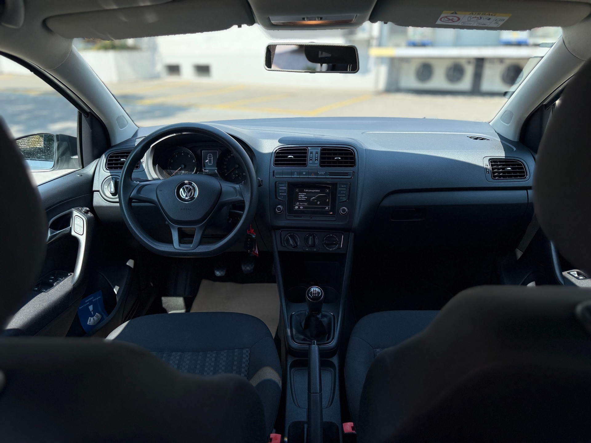VW Polo 1.0 BMT Lounge-image-8