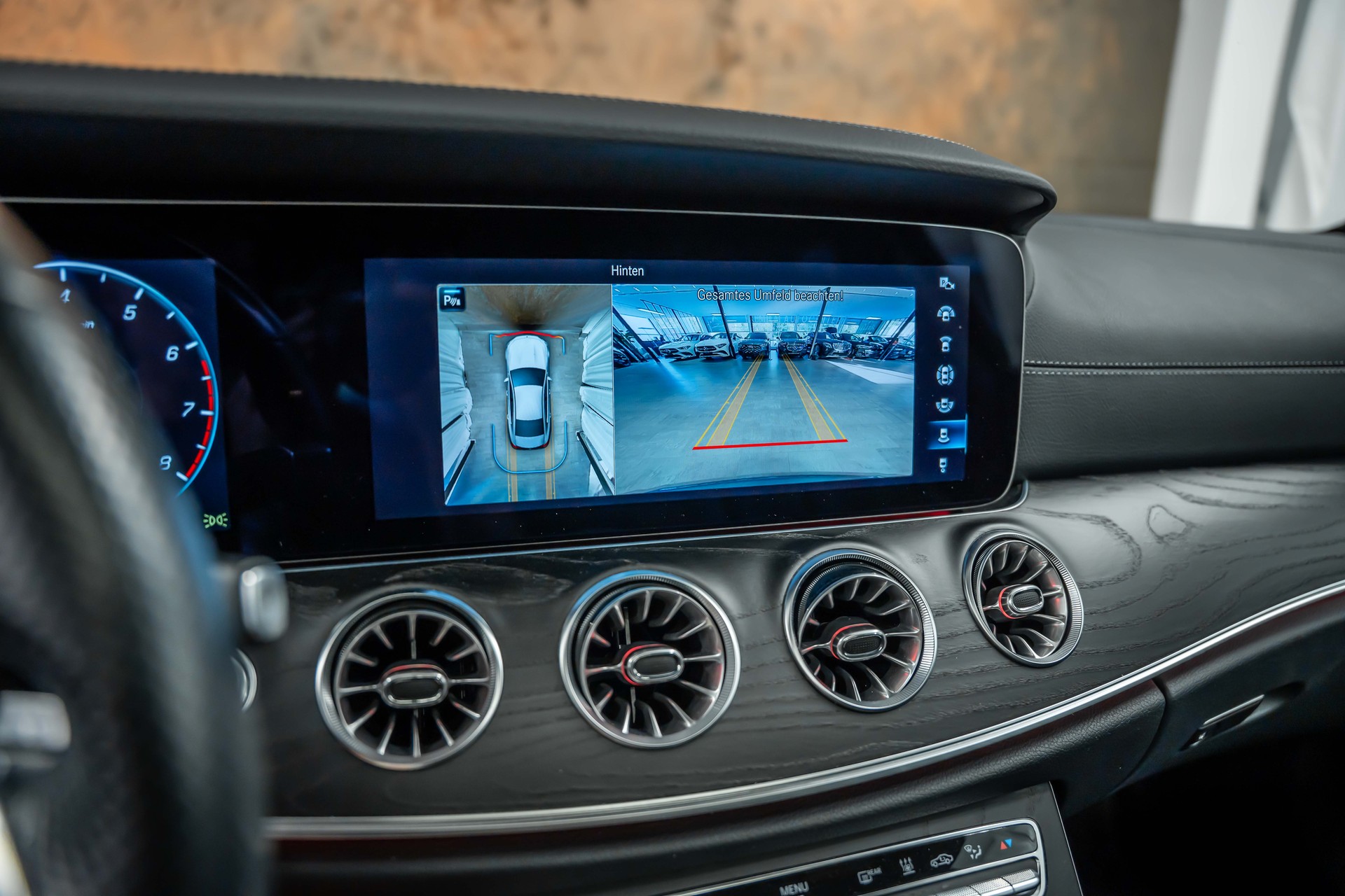 MERCEDES-BENZ CLS 450 4Matic AMG Line 9G-Tronic *Facelift*Panorama*Head-Up*Sitzkühlung*360°*-image-31