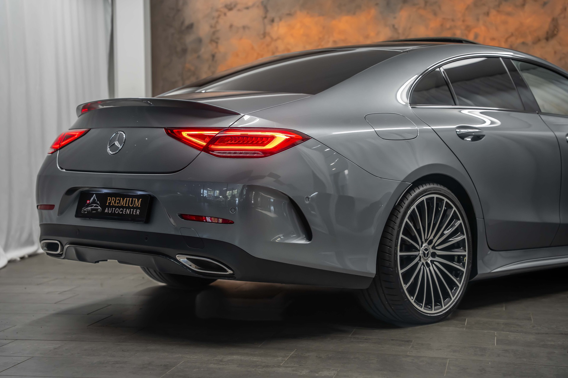 MERCEDES-BENZ CLS 450 4Matic AMG Line 9G-Tronic *Facelift*Panorama*Head-Up*Sitzkühlung*360°*-image-10