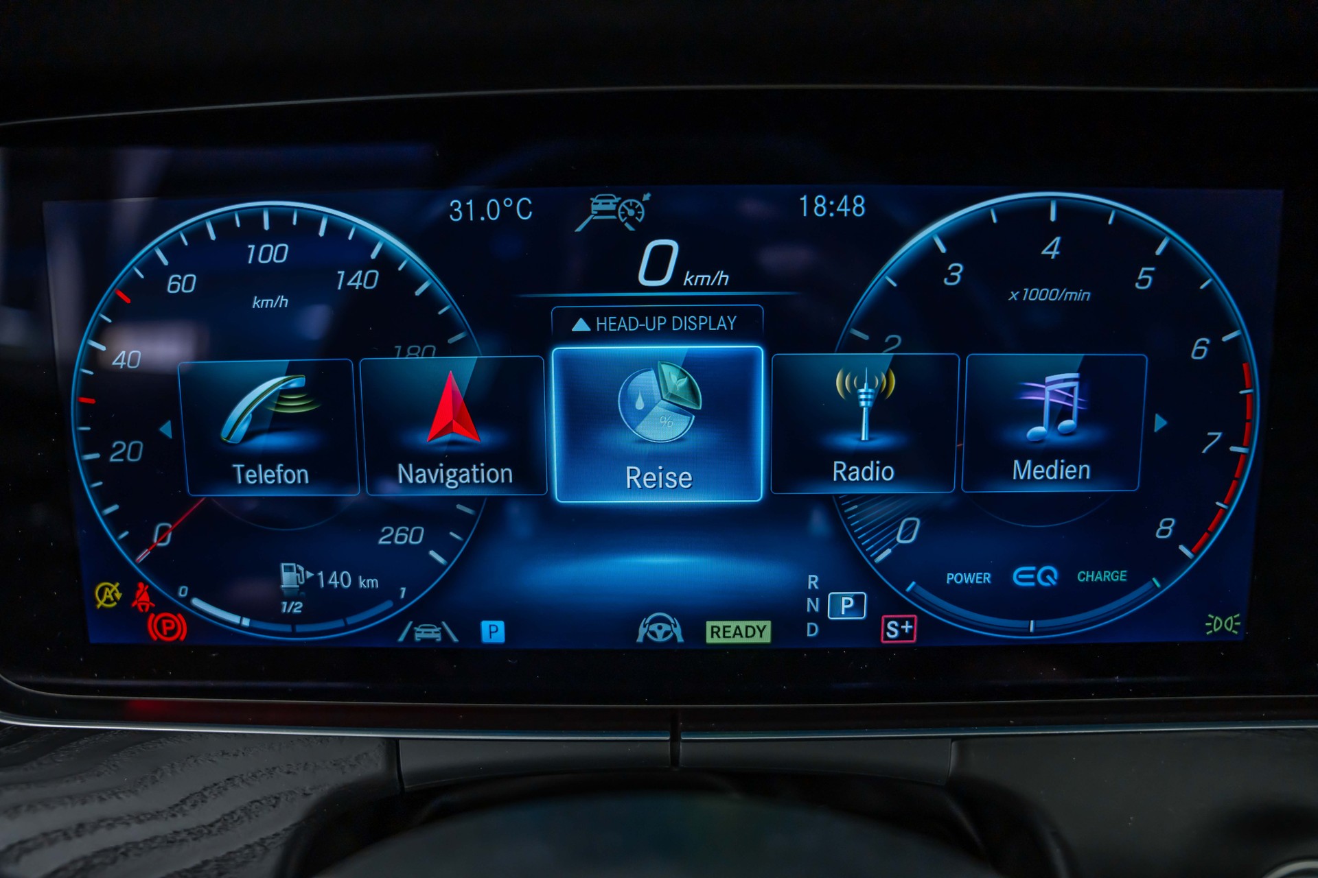 MERCEDES-BENZ CLS 450 4Matic AMG Line 9G-Tronic *Facelift*Panorama*Head-Up*Sitzkühlung*360°*-image-29