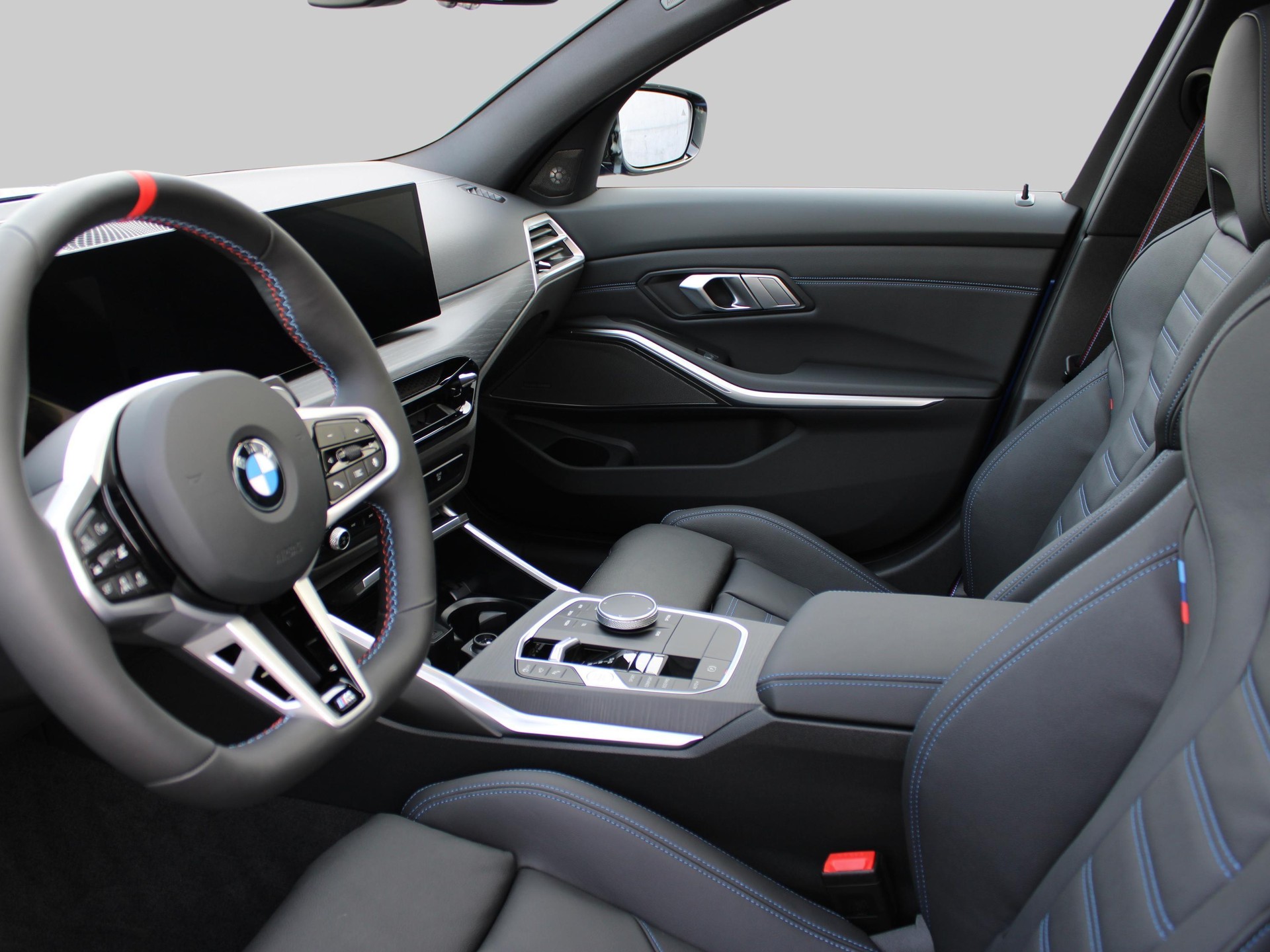 BMW M340d xDrive MSport Pro-image-8