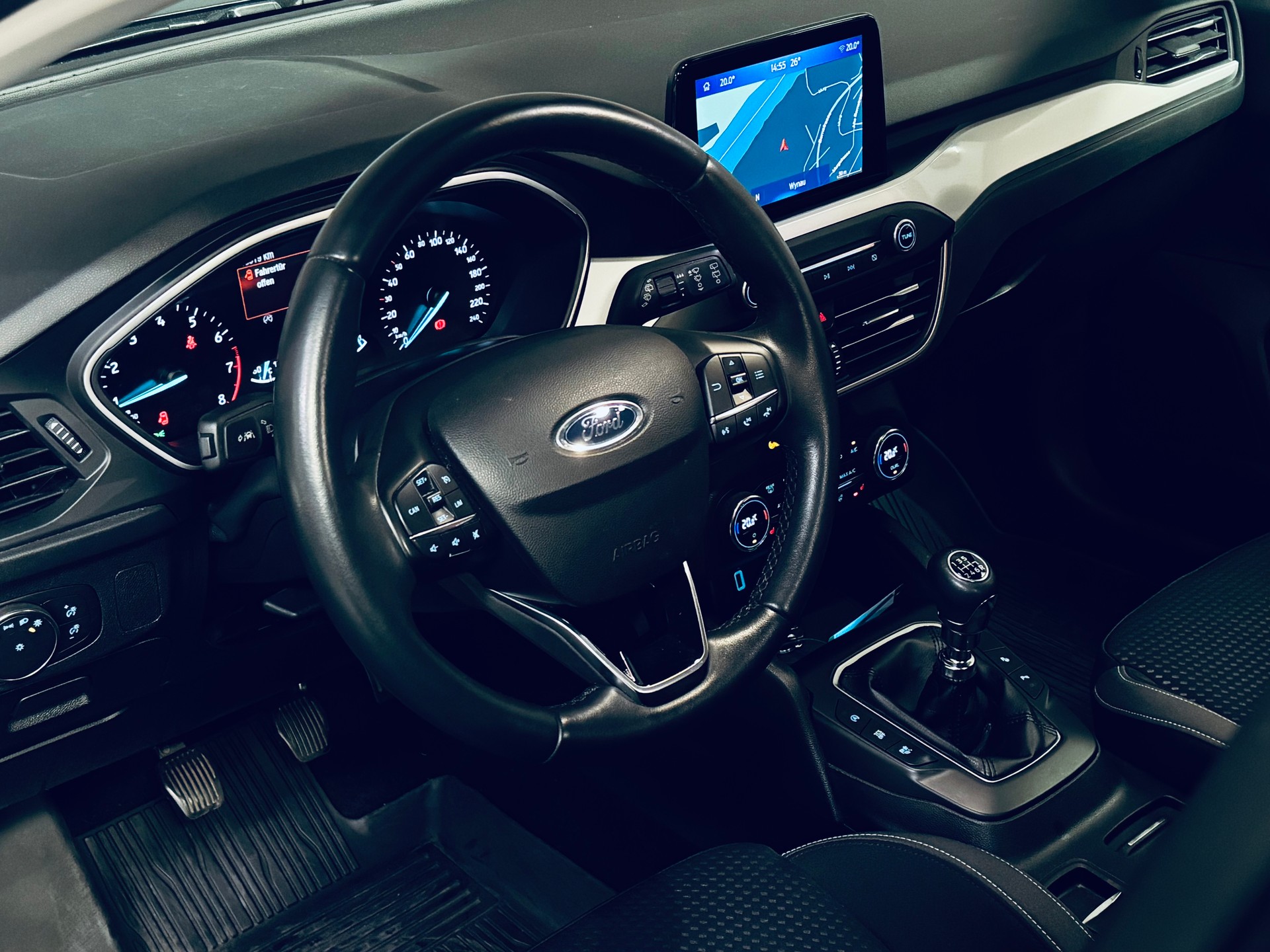 FORD Focus 1.0 SCTi Trend+-image-12