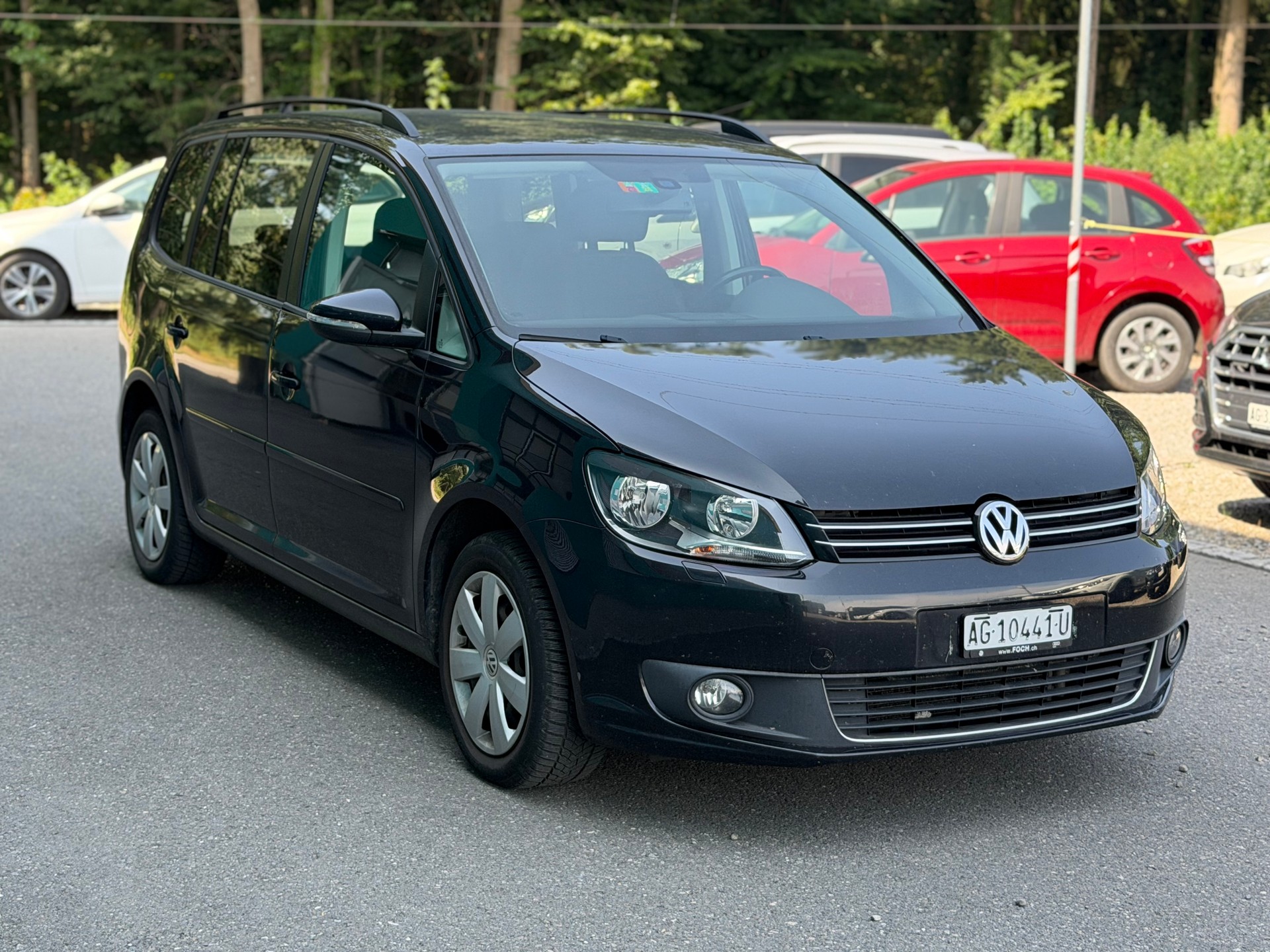 VW Touran 2.0 TDI Comfortline-image-2