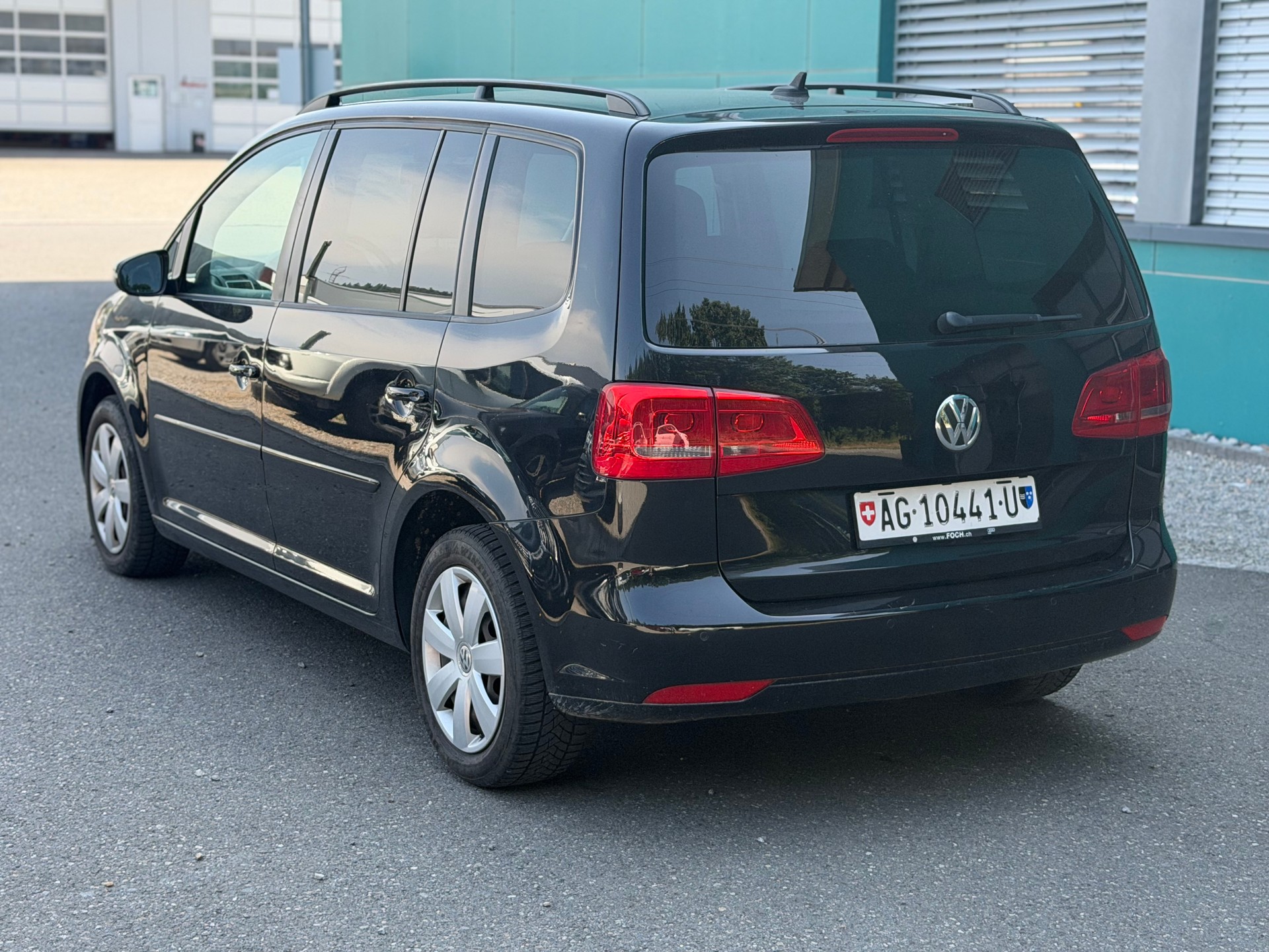 VW Touran 2.0 TDI Comfortline-image-3