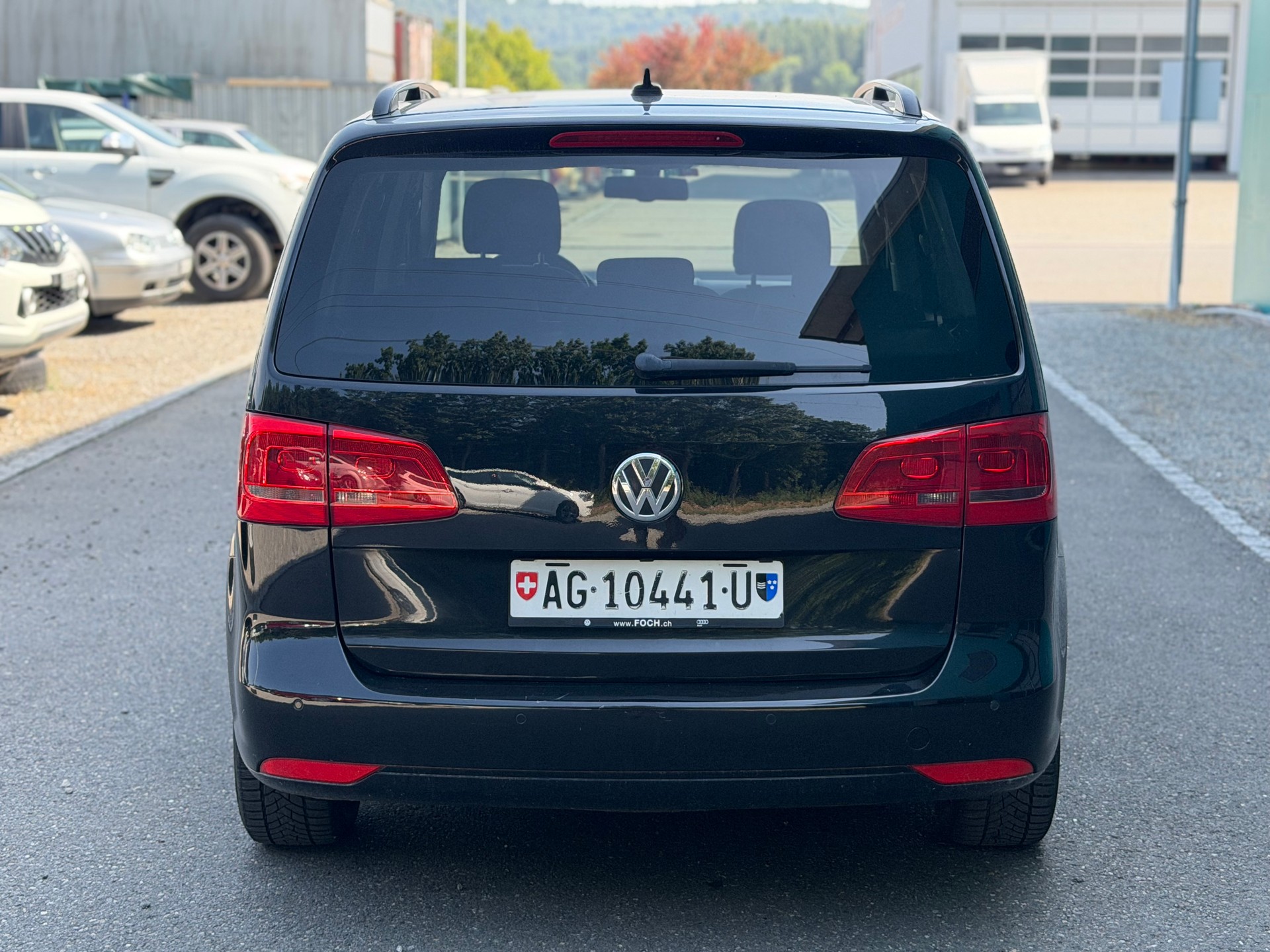 VW Touran 2.0 TDI Comfortline-image-4