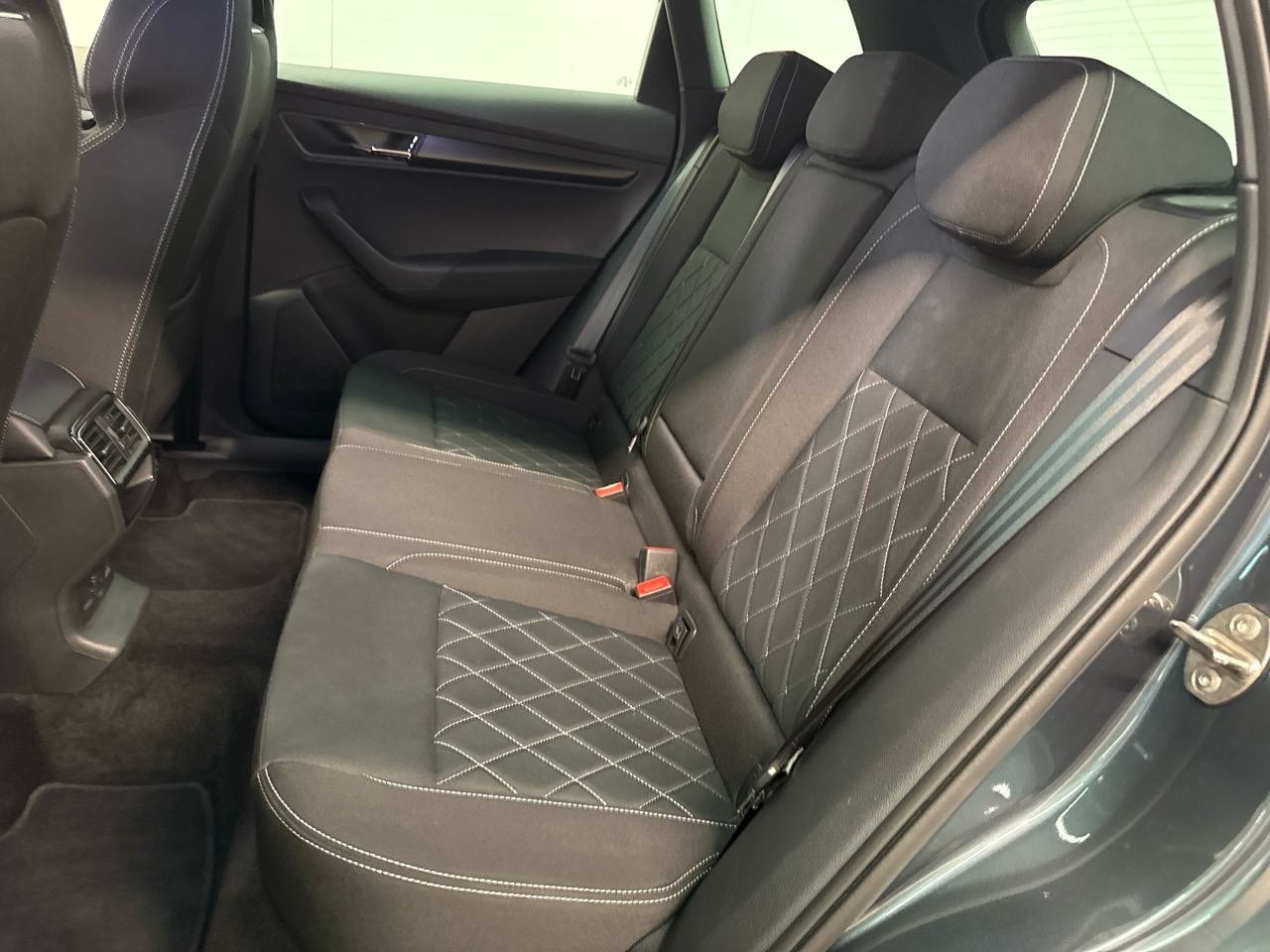 SKODA Karoq 1.5 TSI ACT SportLine DSG-image-10