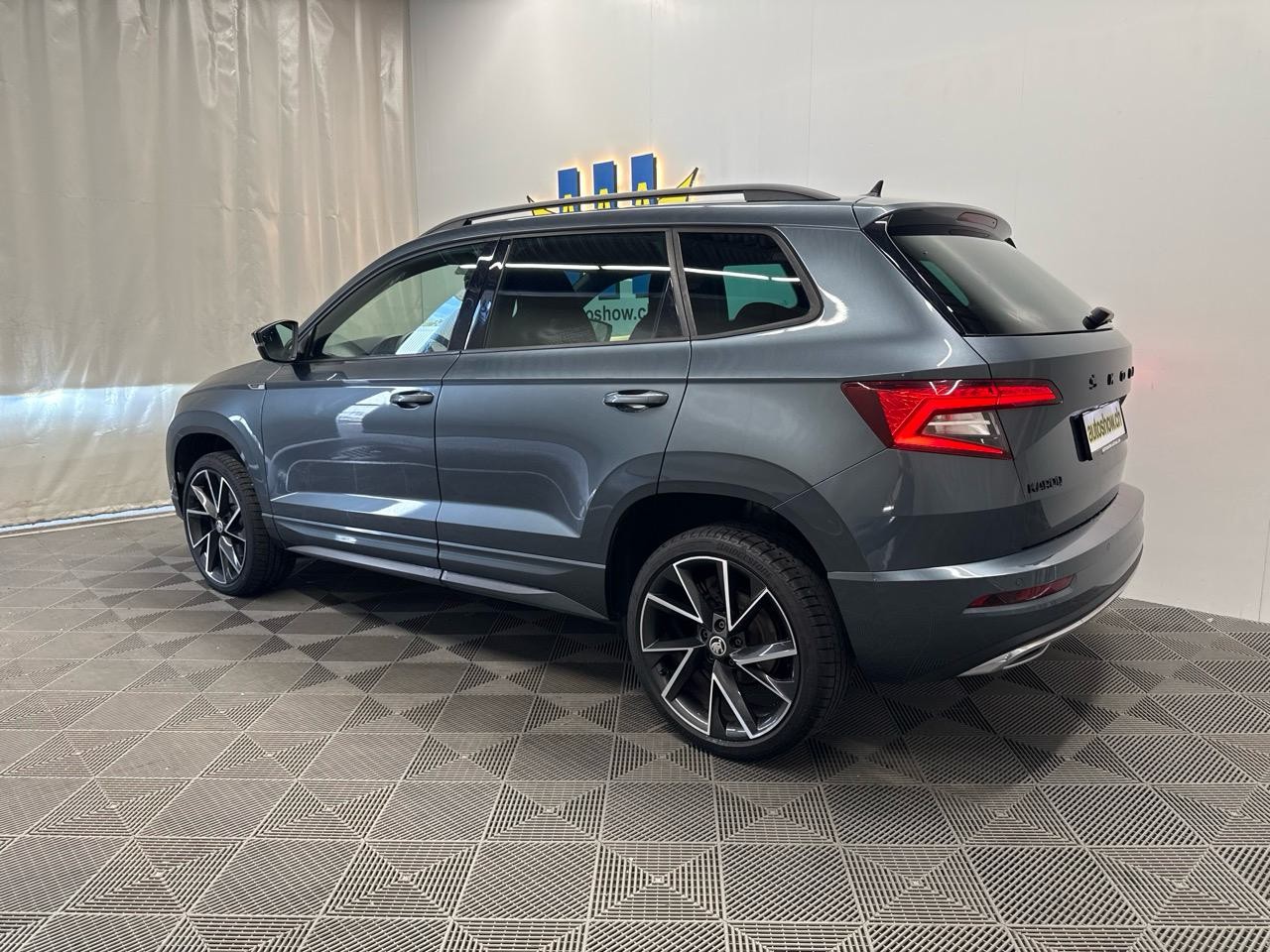 SKODA Karoq 1.5 TSI ACT SportLine DSG-image-1