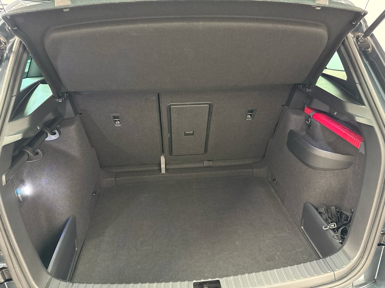 SKODA Karoq 1.5 TSI ACT SportLine DSG-image-11