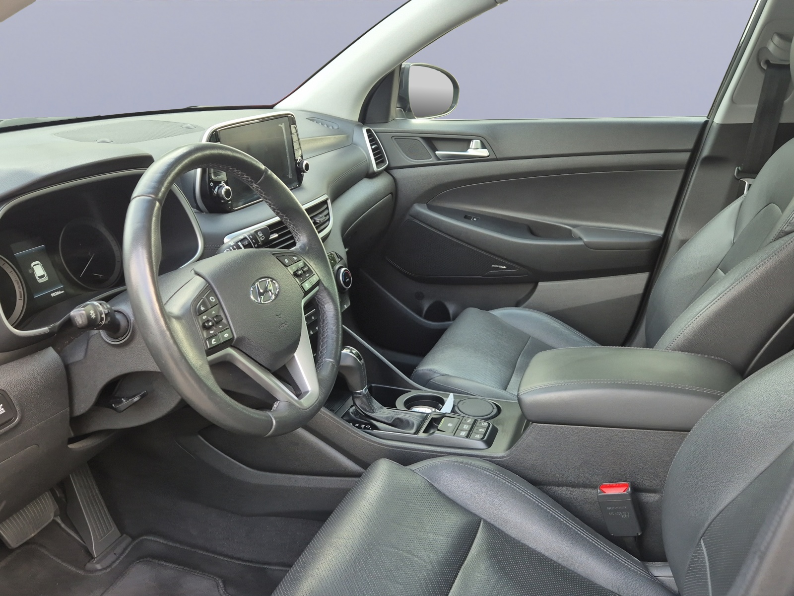 HYUNDAI Tucson 1.6 TGDI Executive 4WD DCT-image-10