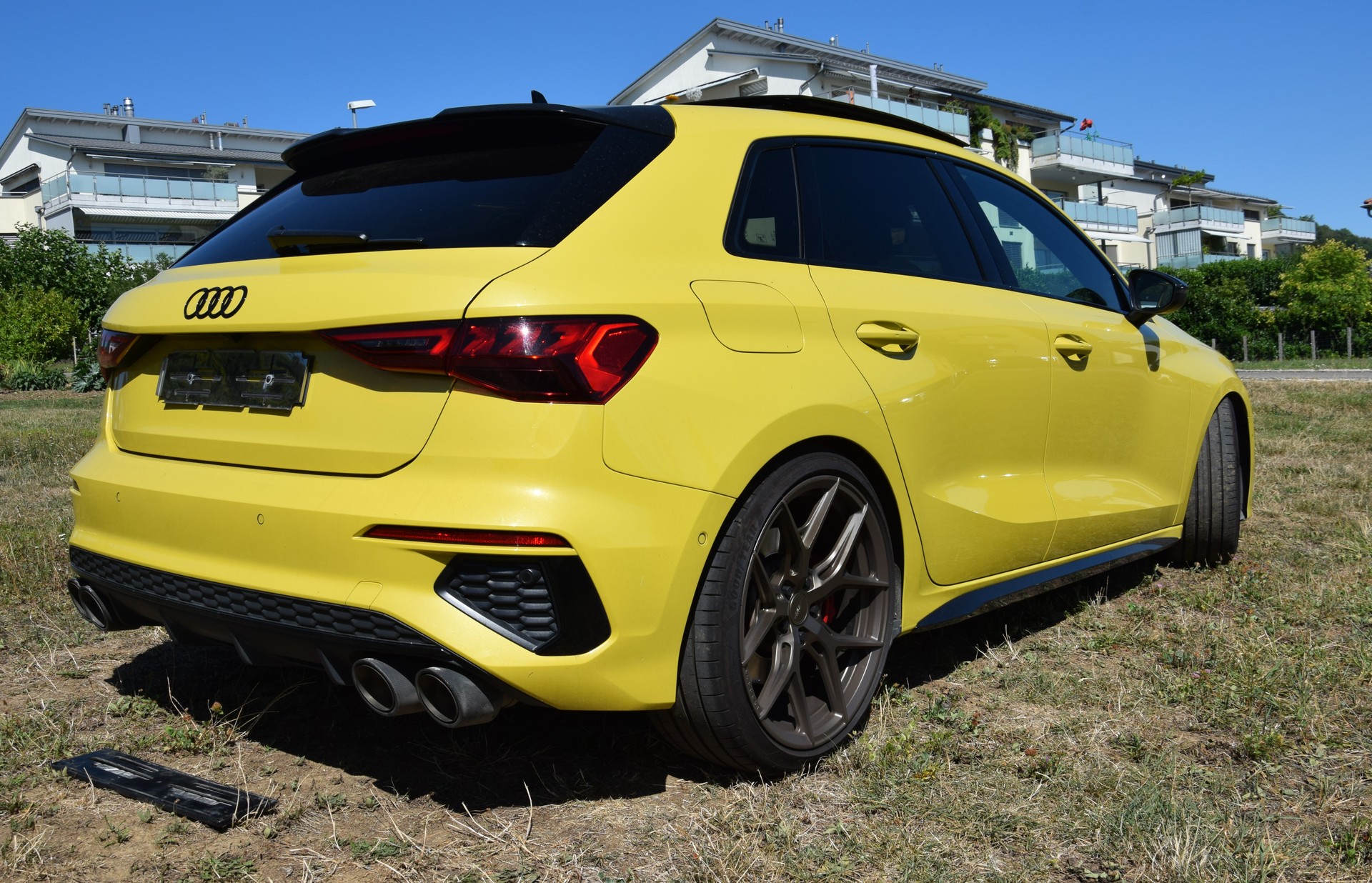 AUDI 2.0 TFSI quattro S-Tronic-image-2