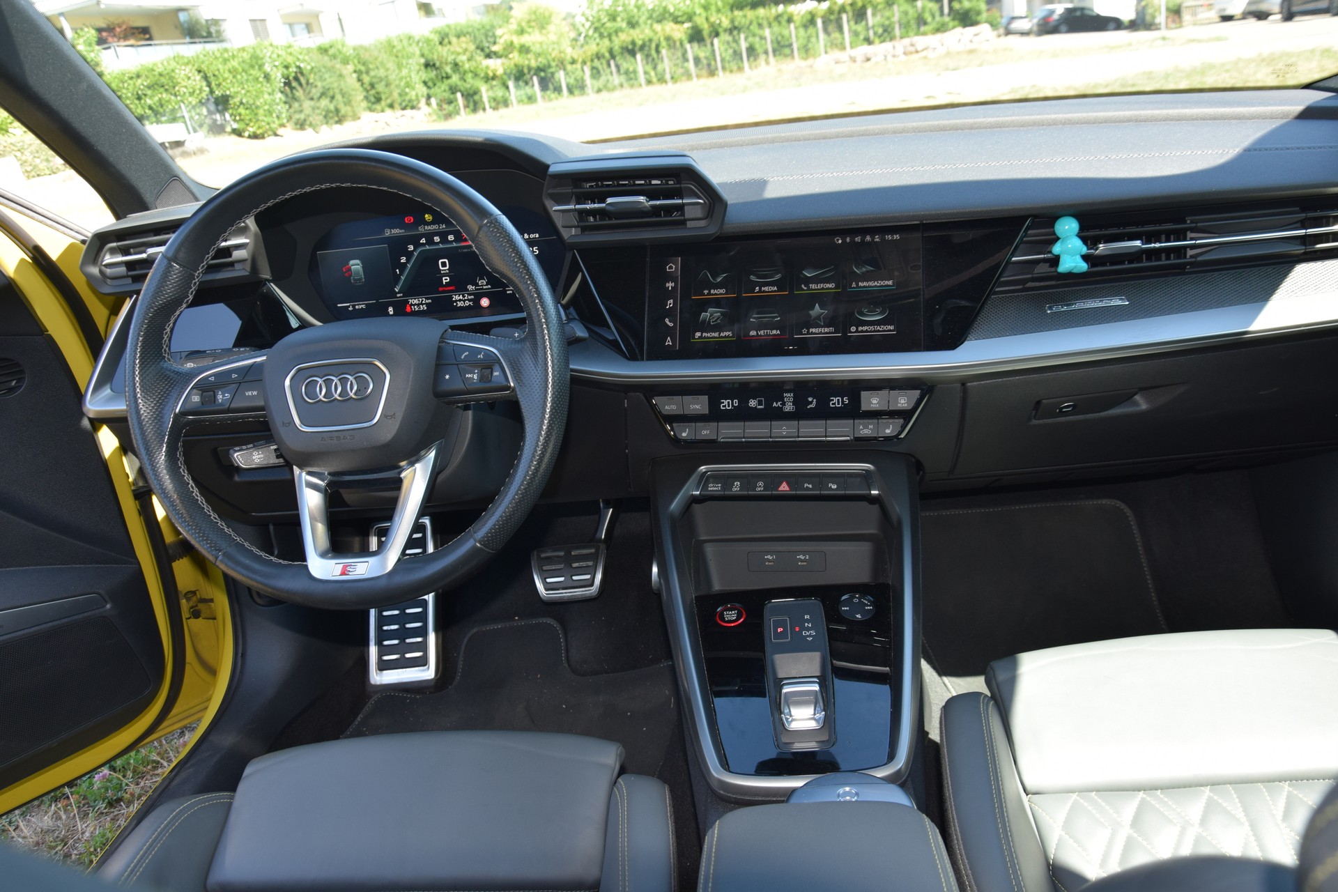 AUDI 2.0 TFSI quattro S-Tronic-image-3