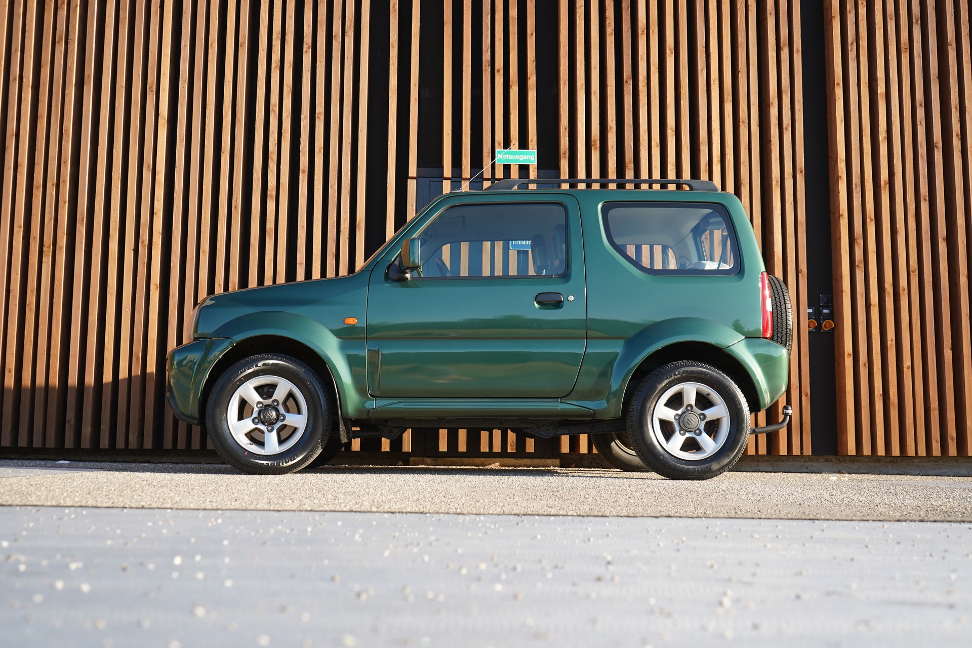 SUZUKI JIMNY 1.3 16V GL TOP AUTOMATIC l 86 PS-image-1