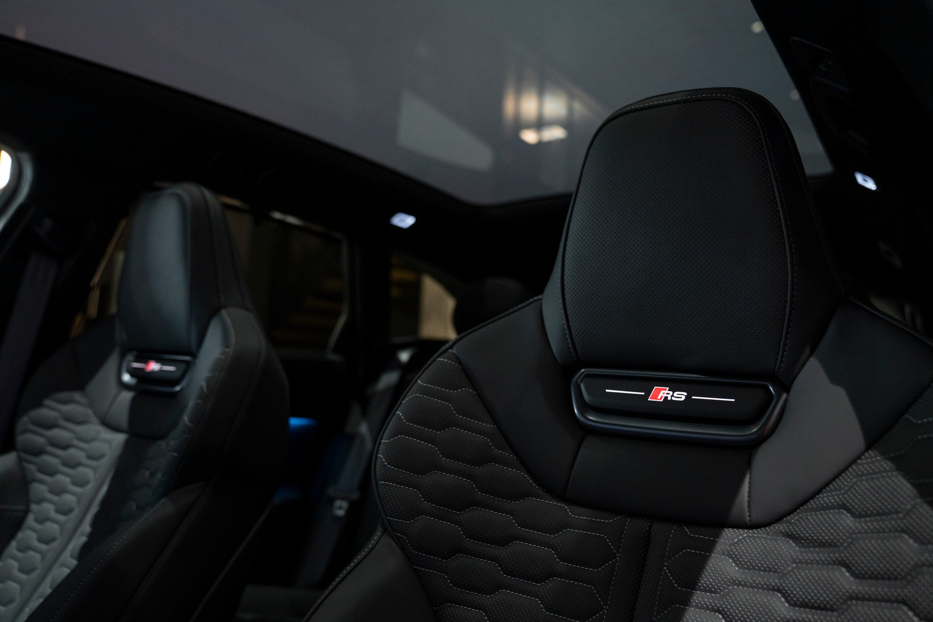 AUDI RS 5 Avant TFSI 470 kW Tiptronic quattro-image-21