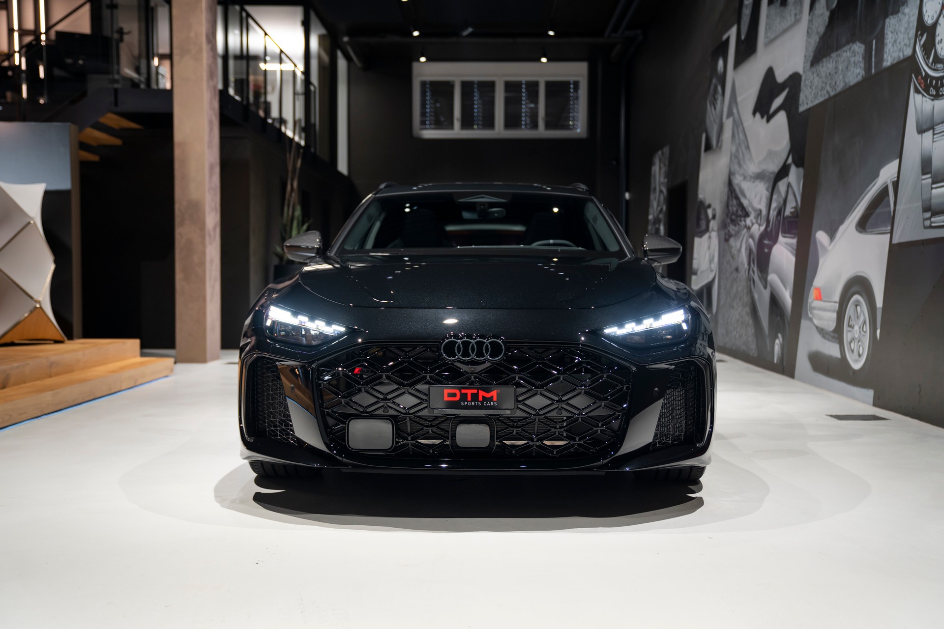 AUDI RS 5 Avant TFSI 470 kW Tiptronic quattro-showroom-element-1