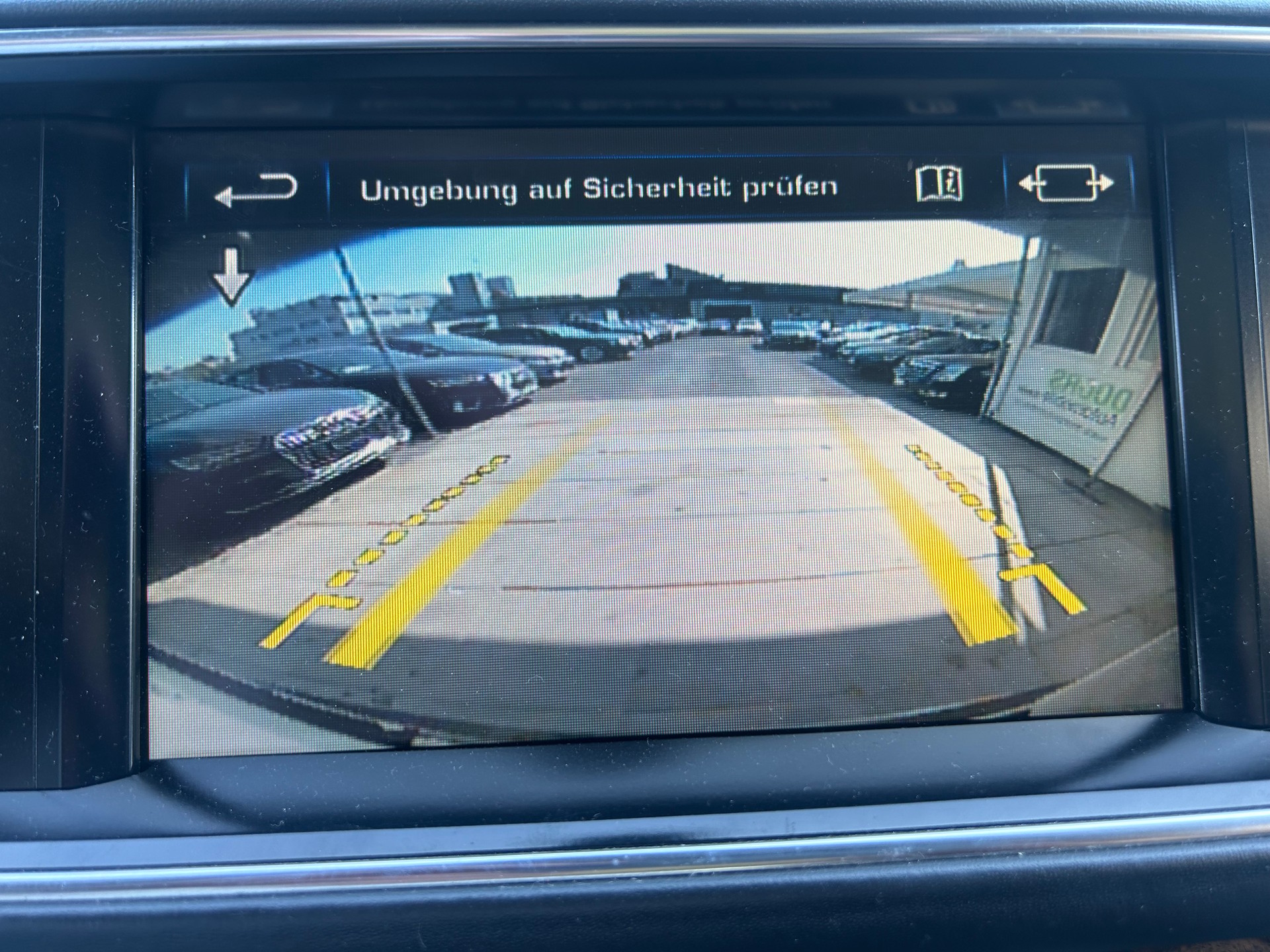 LAND ROVER Range Rover 3.0 TDV6 HSE Automatic-image-17