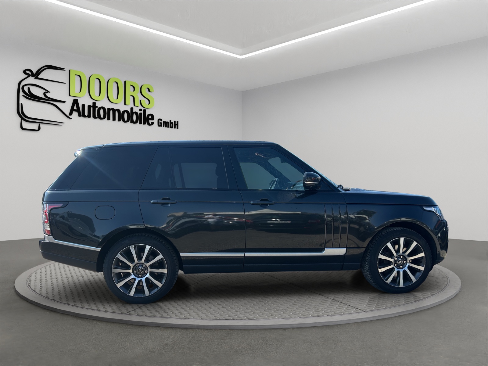 LAND ROVER Range Rover 3.0 TDV6 HSE Automatic-image-6