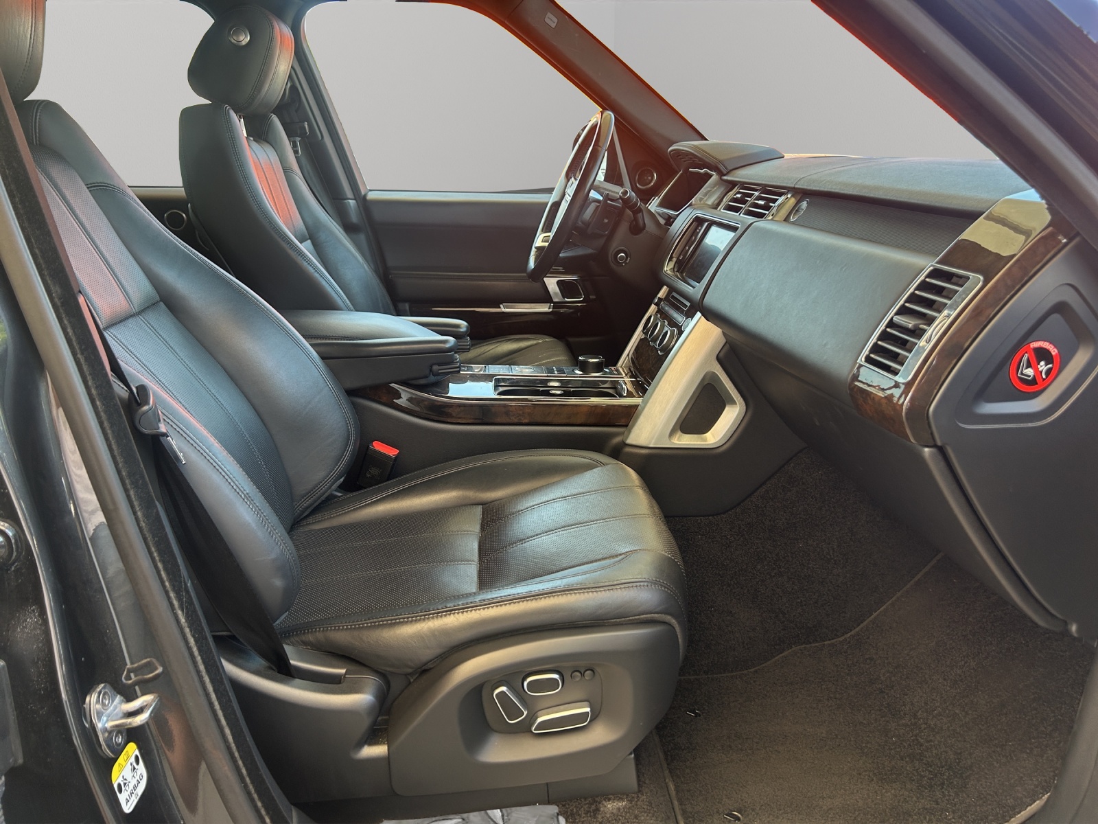 LAND ROVER Range Rover 3.0 TDV6 HSE Automatic-image-24