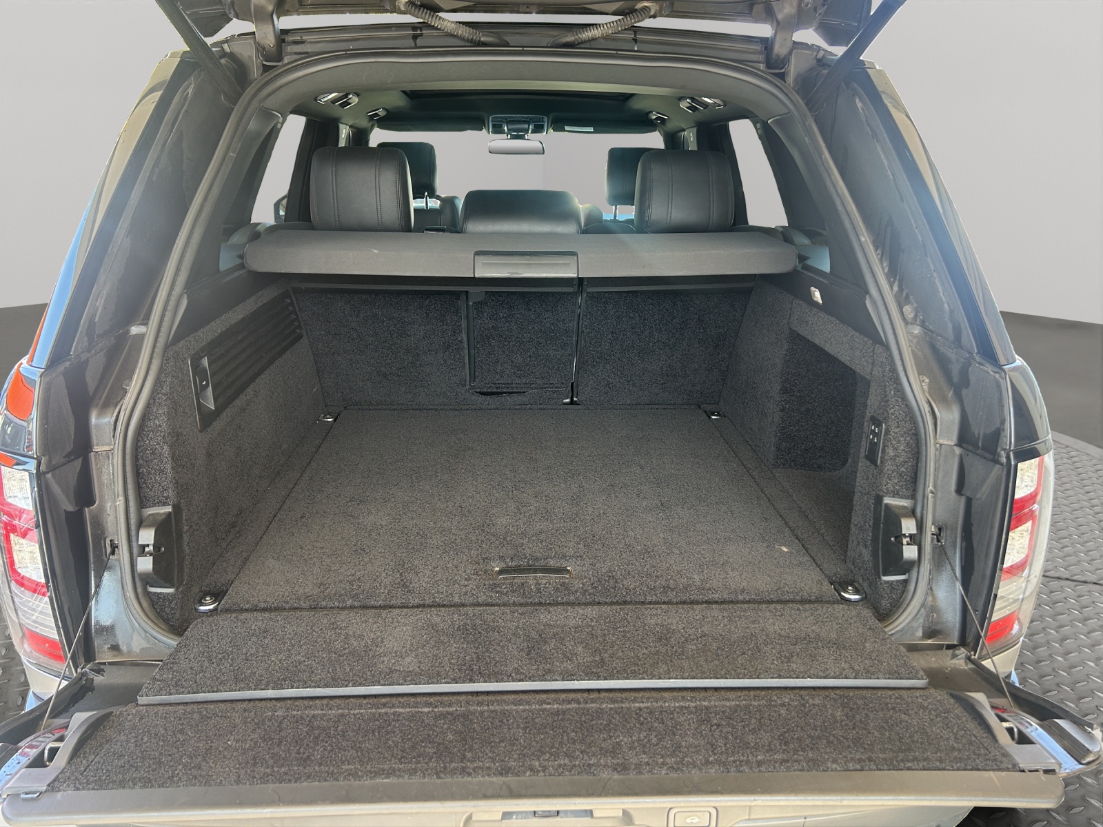 LAND ROVER Range Rover 3.0 TDV6 HSE Automatic-image-21