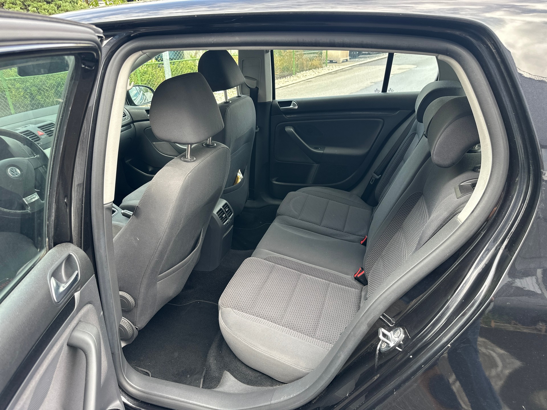 VW Golf 1.4 TSI GT-image-15