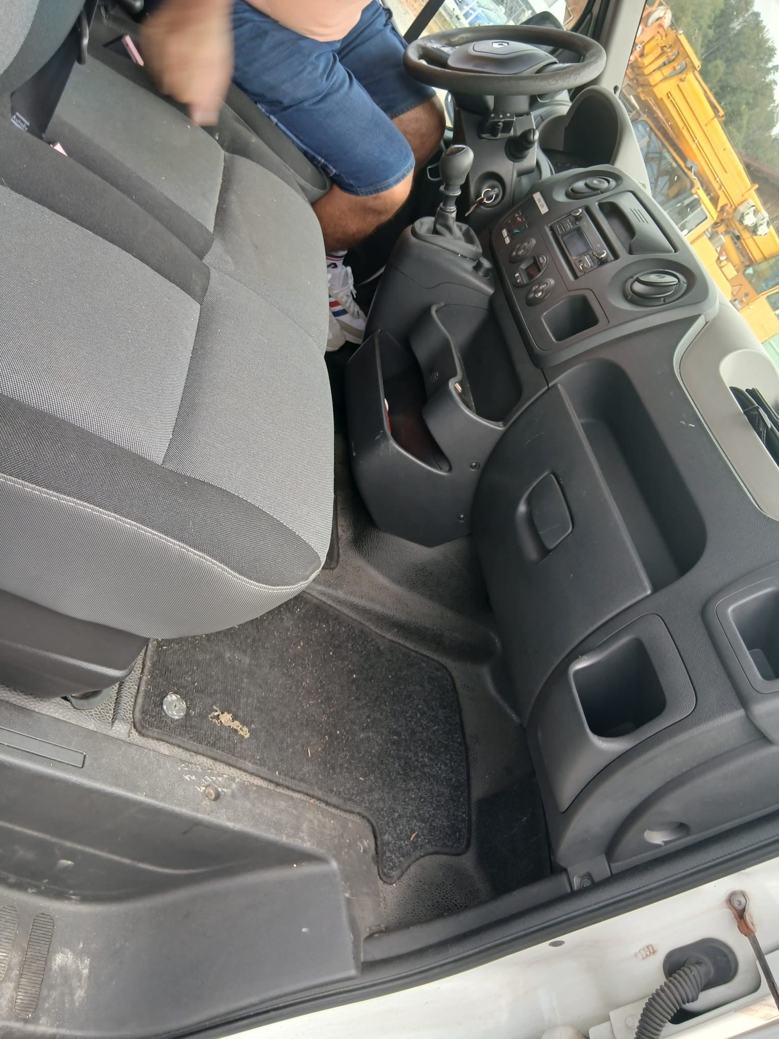 RENAULT Master P35 2.3dCi L3H1-image-9