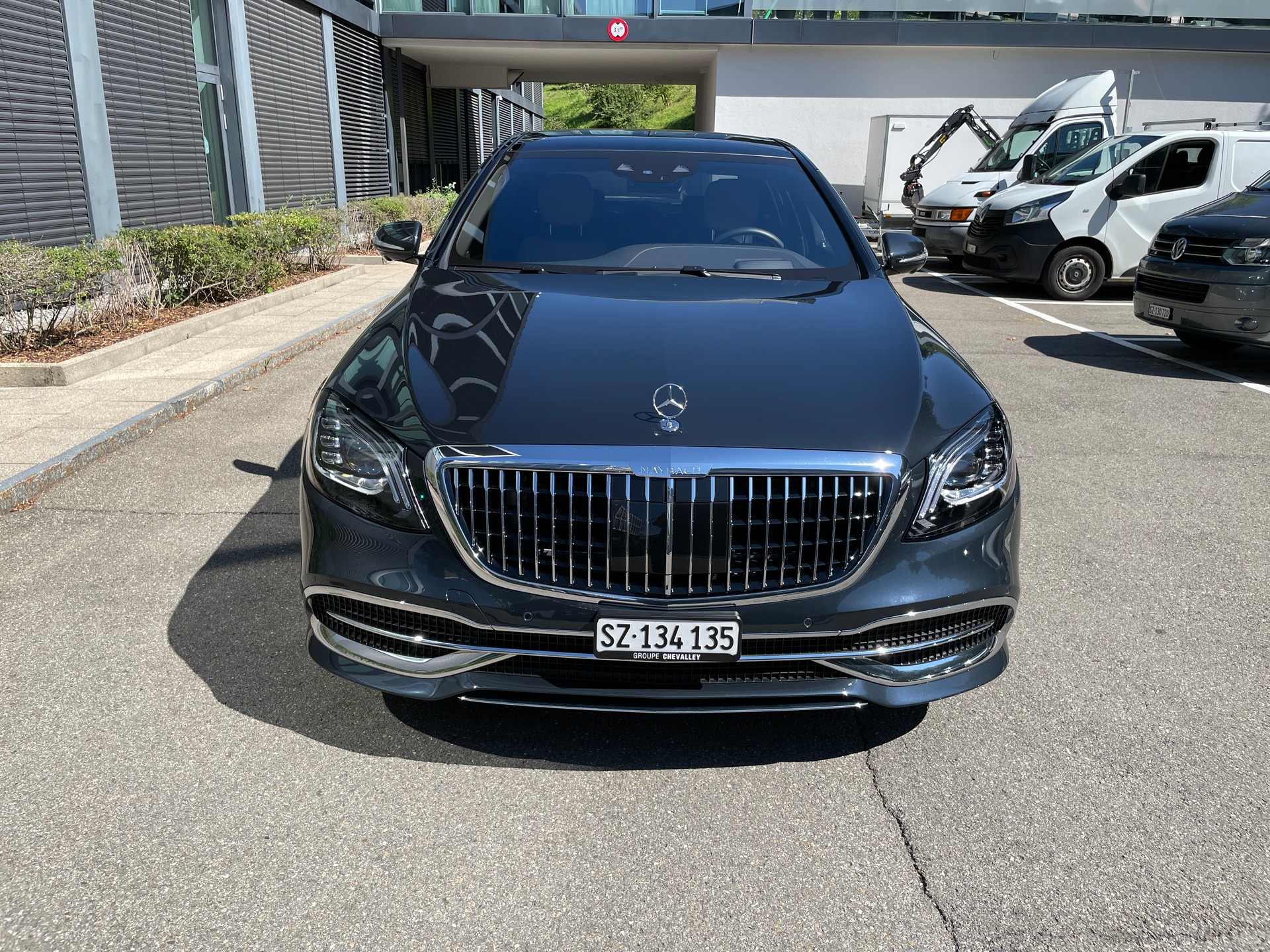 MERCEDES-BENZ S 560 Maybach 4Matic 9G-Tronic-image-9