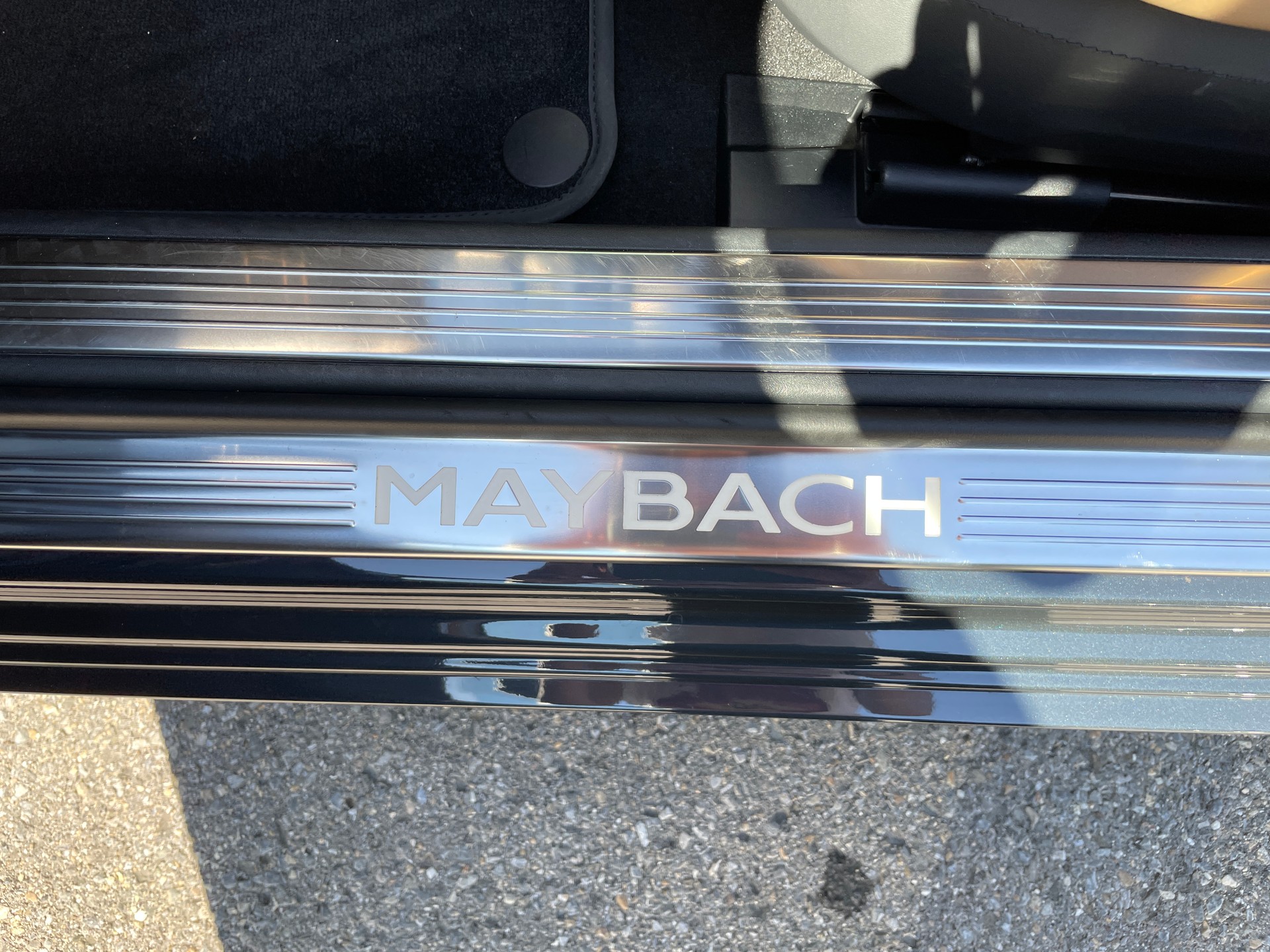 MERCEDES-BENZ S 560 Maybach 4Matic 9G-Tronic-image-16