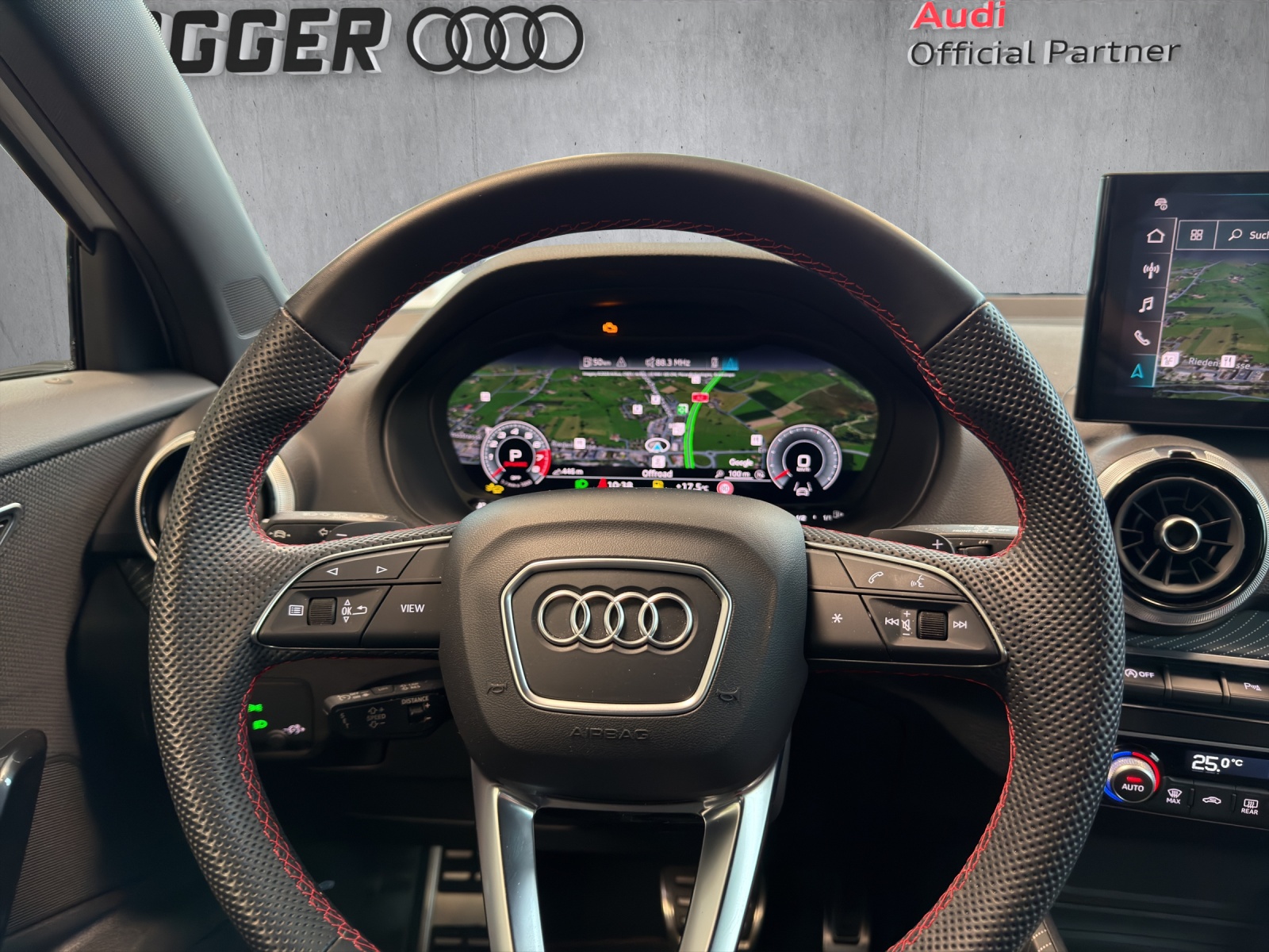 AUDI SQ2 TFSI quattro S-tronic-image-10