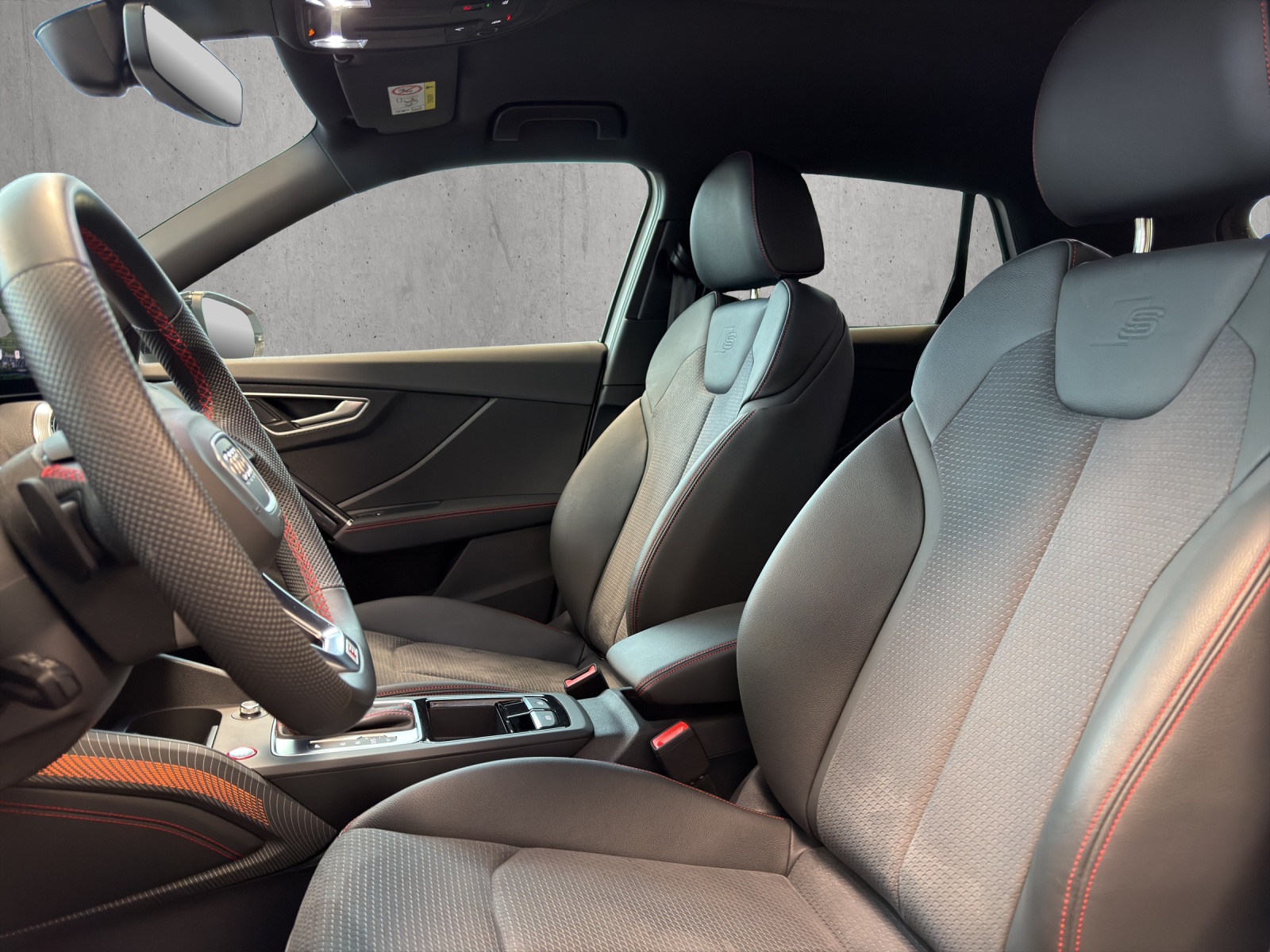 AUDI SQ2 TFSI quattro S-tronic-image-6