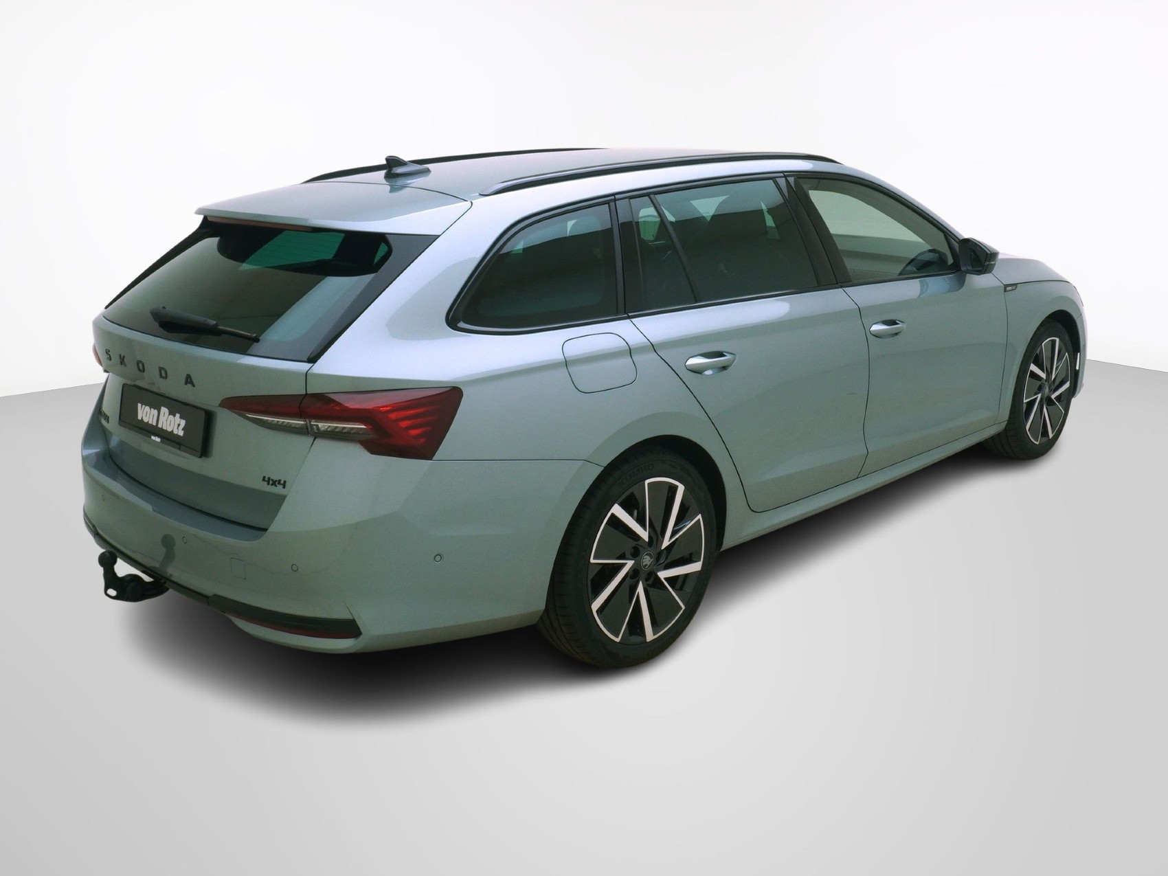 SKODA Octavia 2.0 TSI SportLine 4x4 DSG-image-4