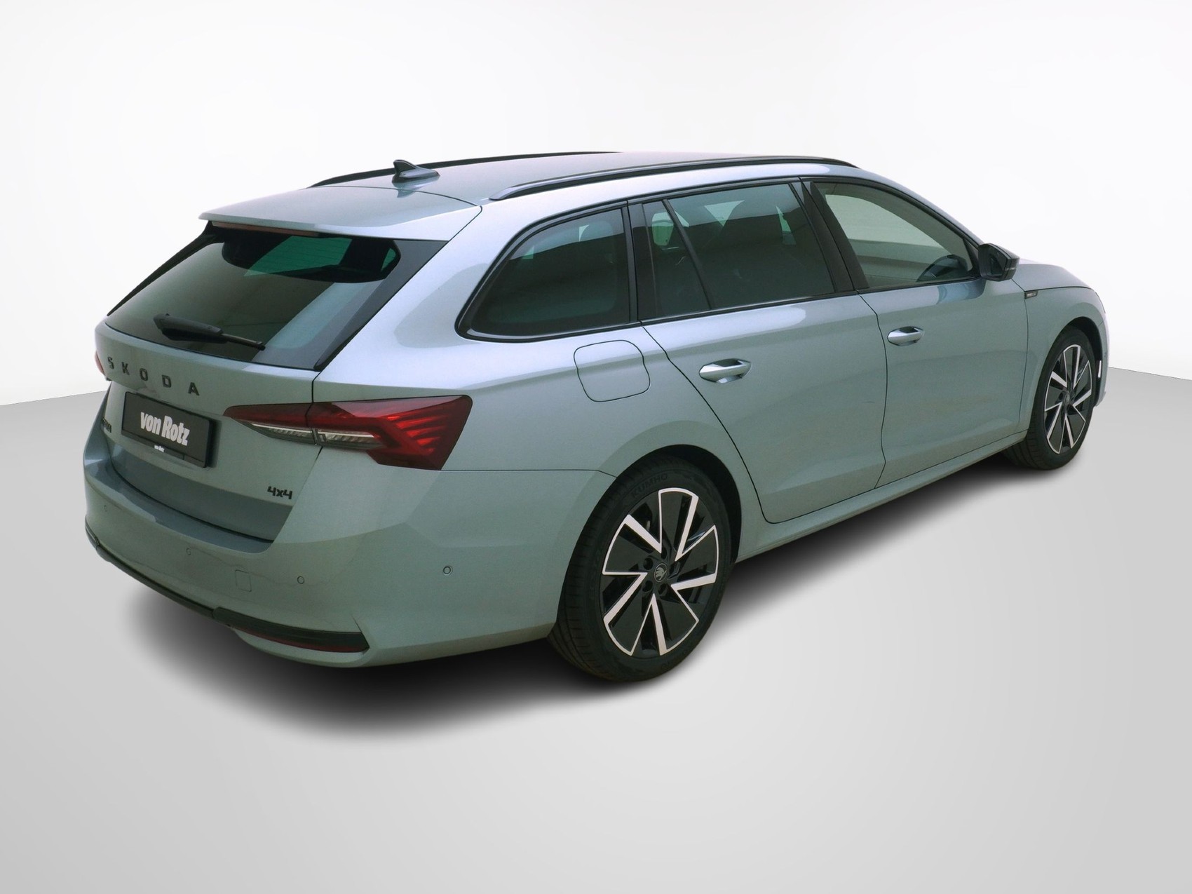 SKODA Octavia 2.0 TSI SportLine 4x4 DSG-image-5