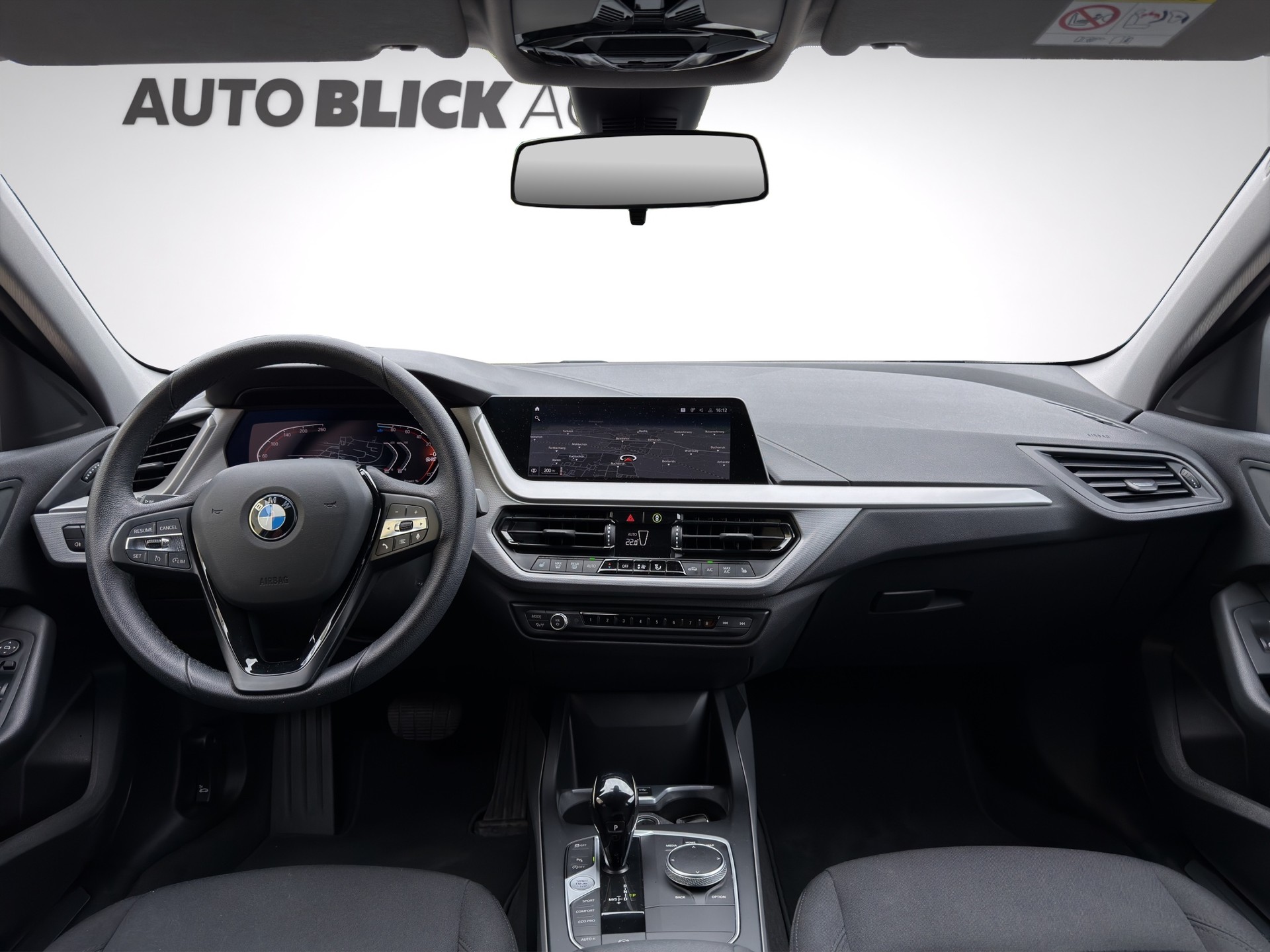 BMW 120d xDrive Steptronic-image-11