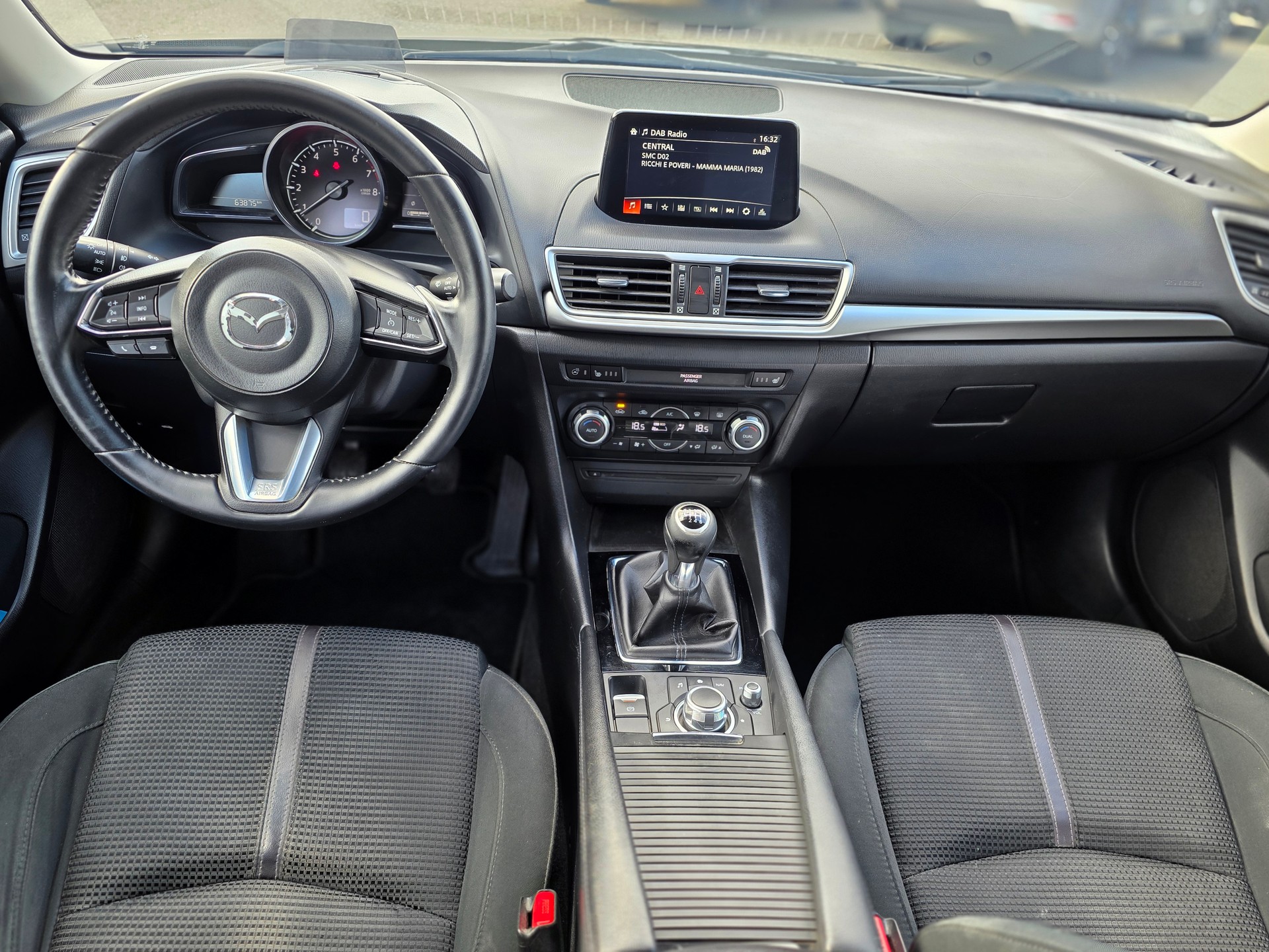 MAZDA 3 1.5 Ambition Plus-image-10